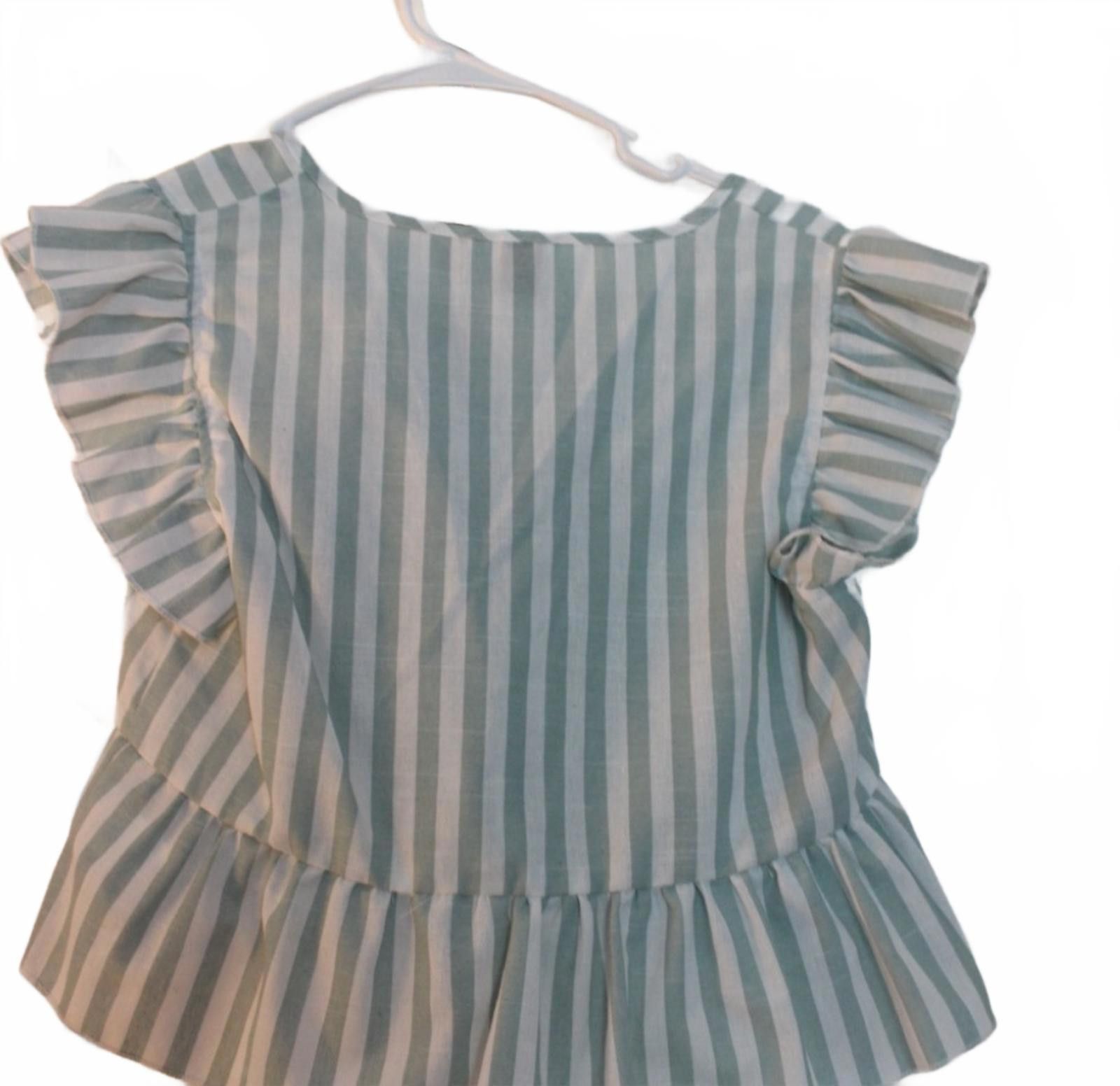 Shein SHEIN Women's Mint Striped Ruffle Cropped Blouse Sz Small Size S / US 4 / IT 40 - 6 Thumbnail