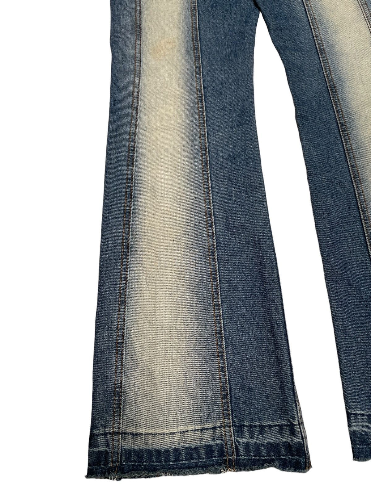 If Six Was Nine × Japanese Brand × Le Grande Bleu (L.G.B.) Very Rare Design Vintage Brand Oreeta Flared Jeans 1990s Size US 33 - 8 Thumbnail