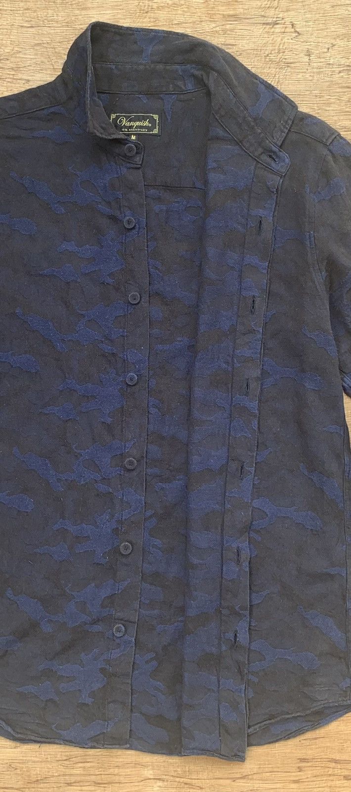 Japanese Brand Vanquish 10th Anniversary Camouflage Shirt Size US M / EU 48-50 / 2 - 15 Thumbnail