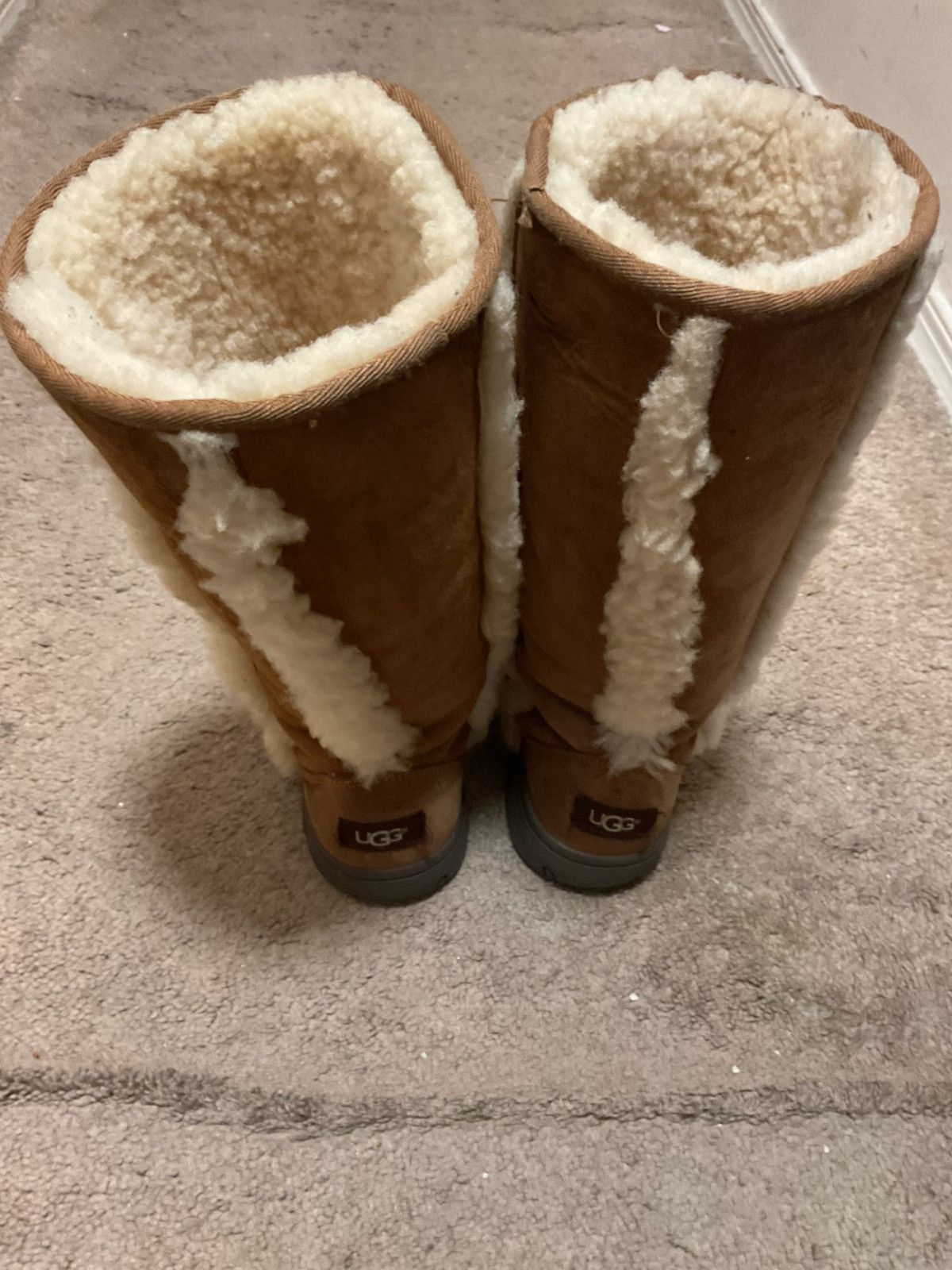 Ugg UGG Tall Sunburst in Chestnut Size 8 Size US 8 / IT 38 - 3 Thumbnail