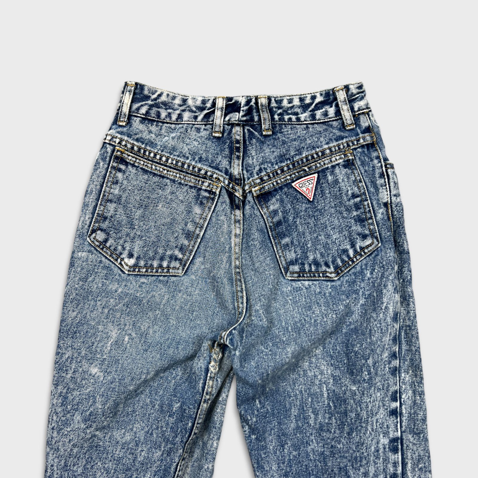 Guess × Vintage VTG Guess Jeans 26x26 Marciano USA Acid Wash Taper 90s Pants Size 26" / US 2 / IT 38 - 5 Thumbnail