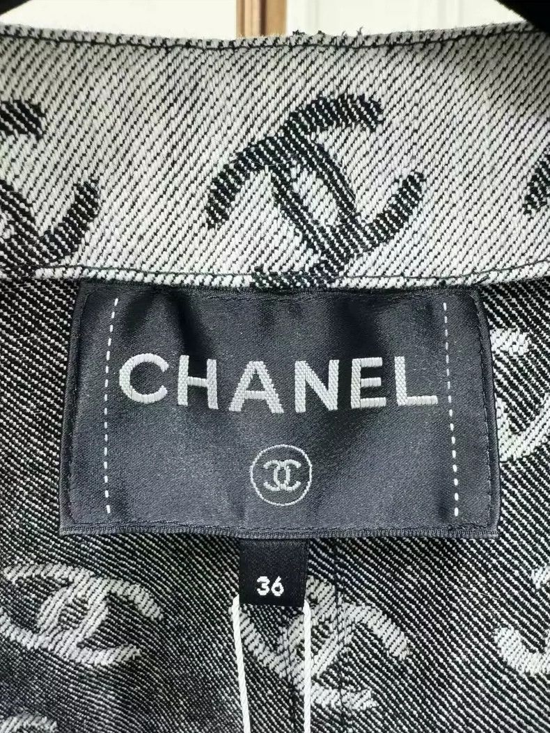 Chanel Chanel 22 Spring and Summer Gray Logo Denim Jacket Size XS / US 0-2 / IT 36-38 - 4 Thumbnail