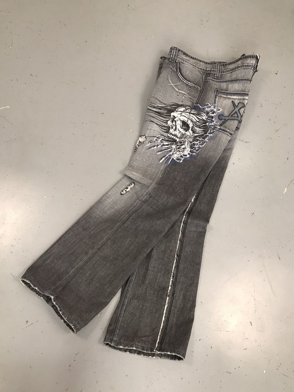 Affliction × Southpole × Vintage Crazy vintage affliction gray skull distressed denim Size US 36 / EU 52 - 9 Thumbnail