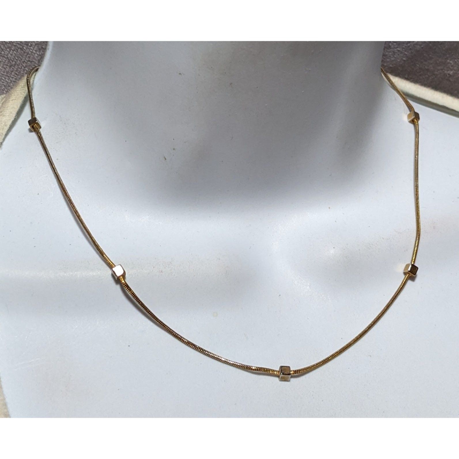 Other Minimalist Gold Chain Square Beaded Station Necklace Size ONE SIZE - 6 Thumbnail