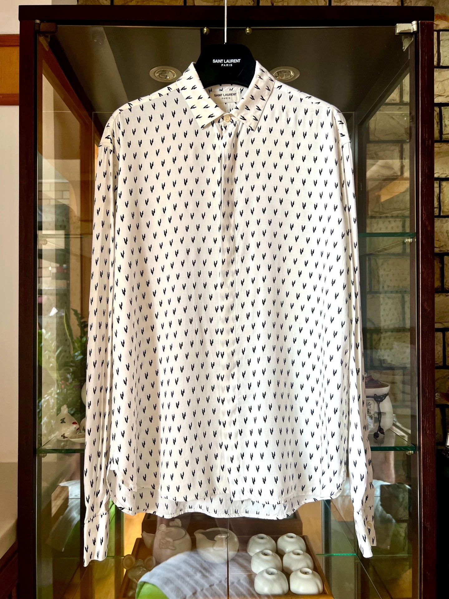 Saint Laurent Paris Saint Laurent Paris Lightning silk shirt Size US M / EU 48-50 / 2 - 1 Thumbnail