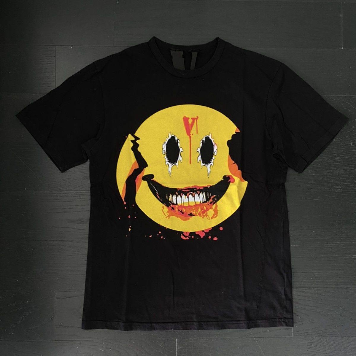 Vlone Laugh Now Cry Later T-shirt Size US M / EU 48-50 / 2 - 1 Thumbnail