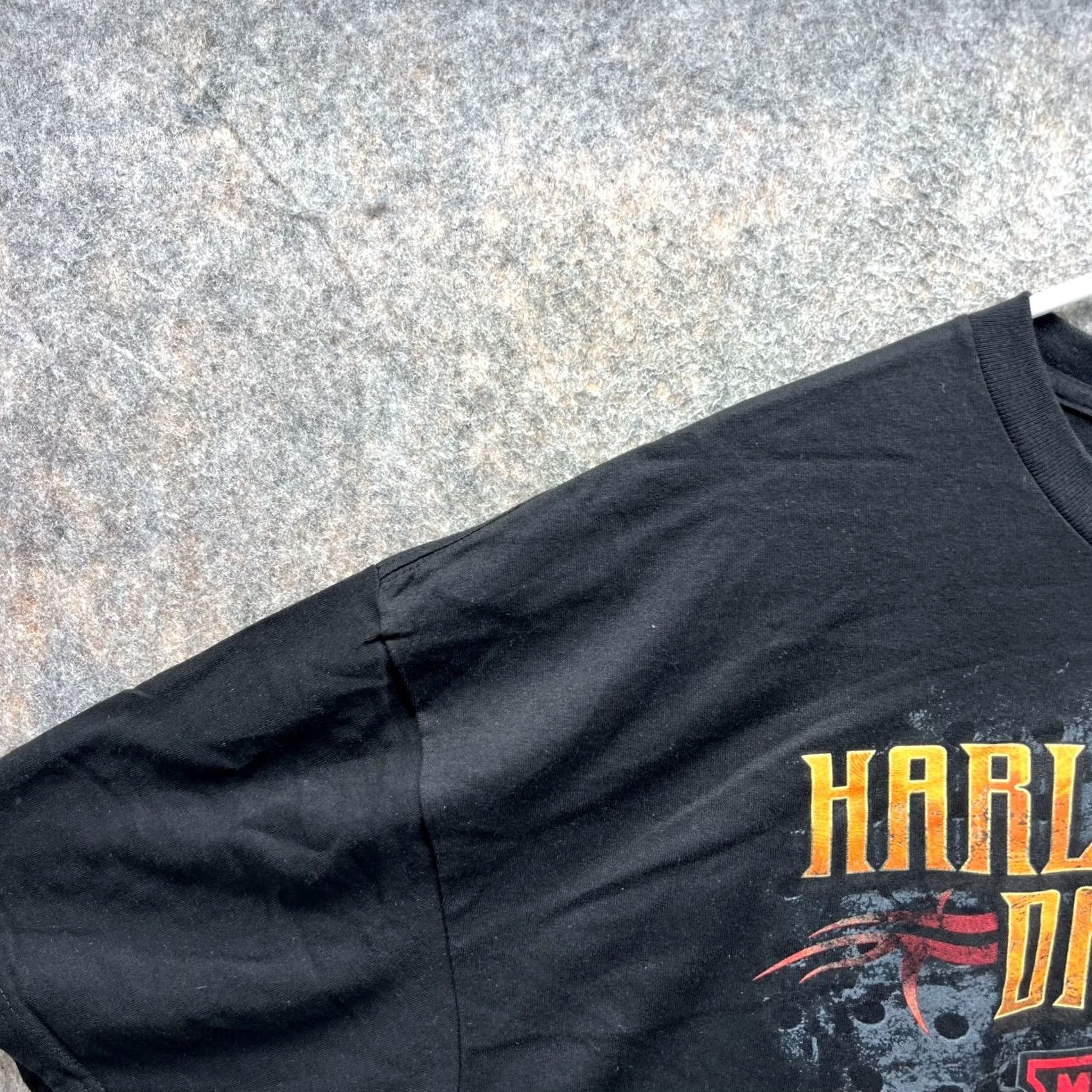 Harley Davidson Harley-Davidson Shirt Men 2XL Black Crewneck Short Sleeve Logo Motorcycle 2018 Vintage No N/A Size US XXL / EU 58 / 5 - 6 Thumbnail