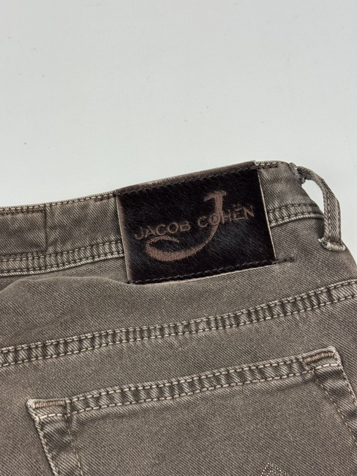 Jacob Cohen Jacob Cohen Style 613 Brown Casual Pants Size US 33 - 17 Thumbnail
