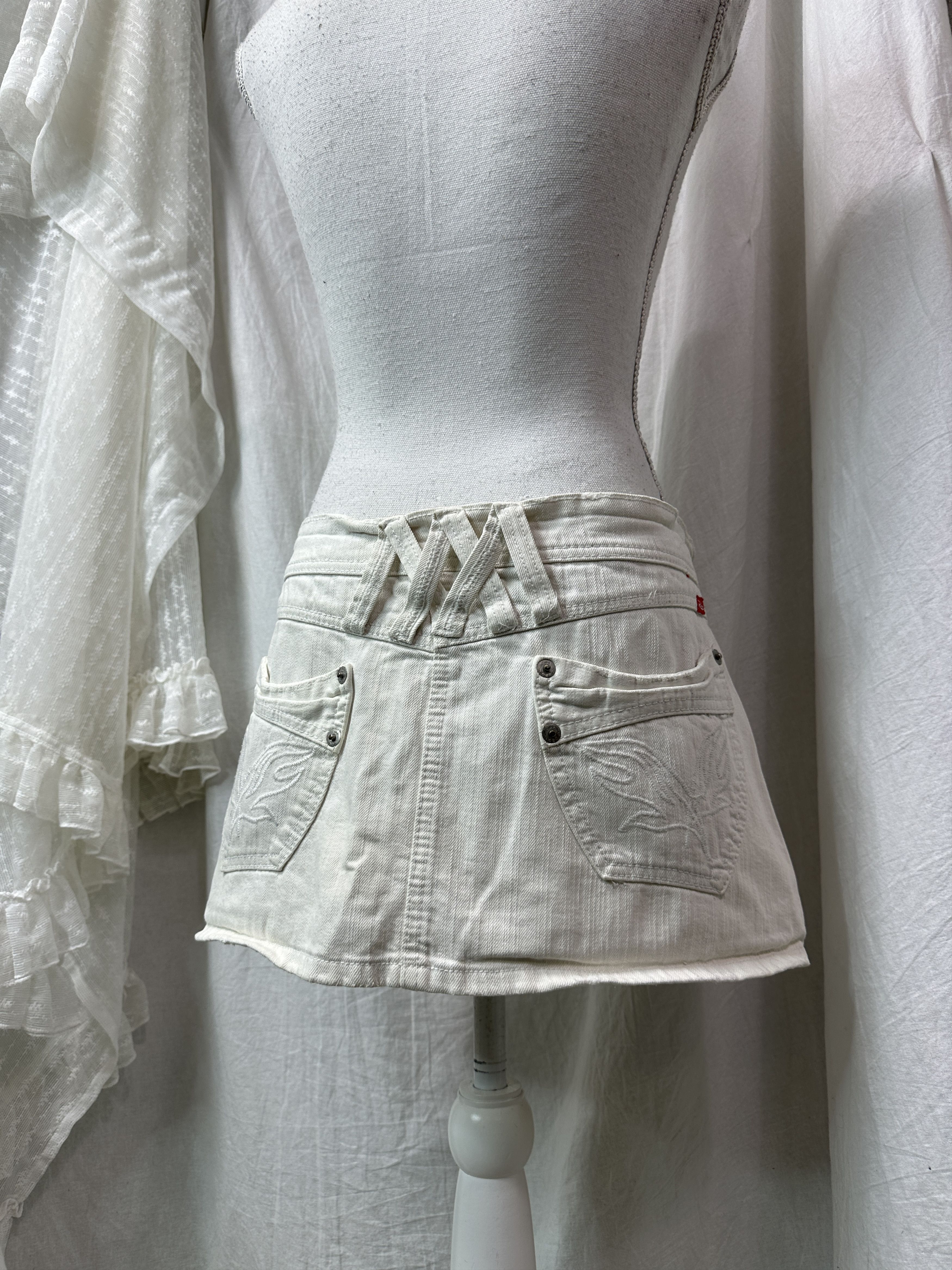 Vintage Vintage Military Styled Cargo Mini Skirt Y2K Size 25" / US 0 / IT 36 - 5 Thumbnail