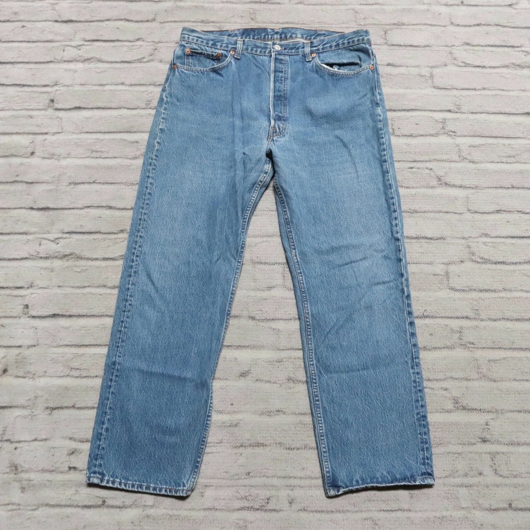 Levi's Vintage Levi's 501 XX Denim Jeans Mens 36 Medium Wash 28 1/2" 501XX Size US 36 / EU 52 - 2 Thumbnail