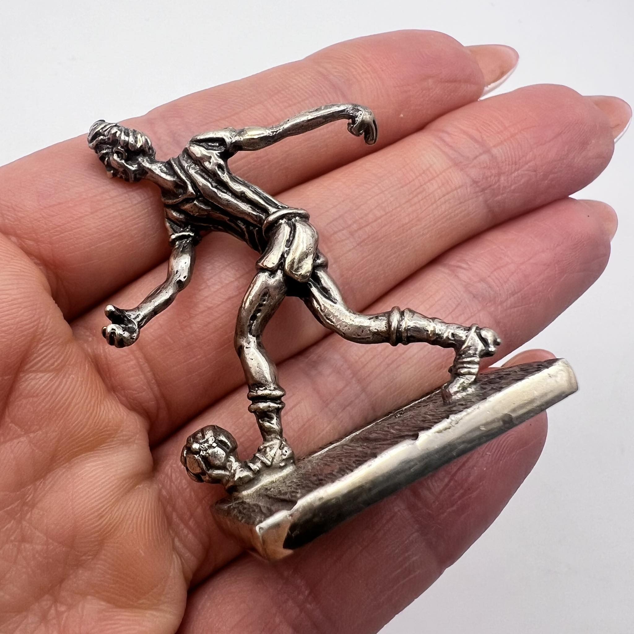 Vintage Vintage Miniature Silver 800 Figure Statue Football Player S Size ONE SIZE - 2 Thumbnail