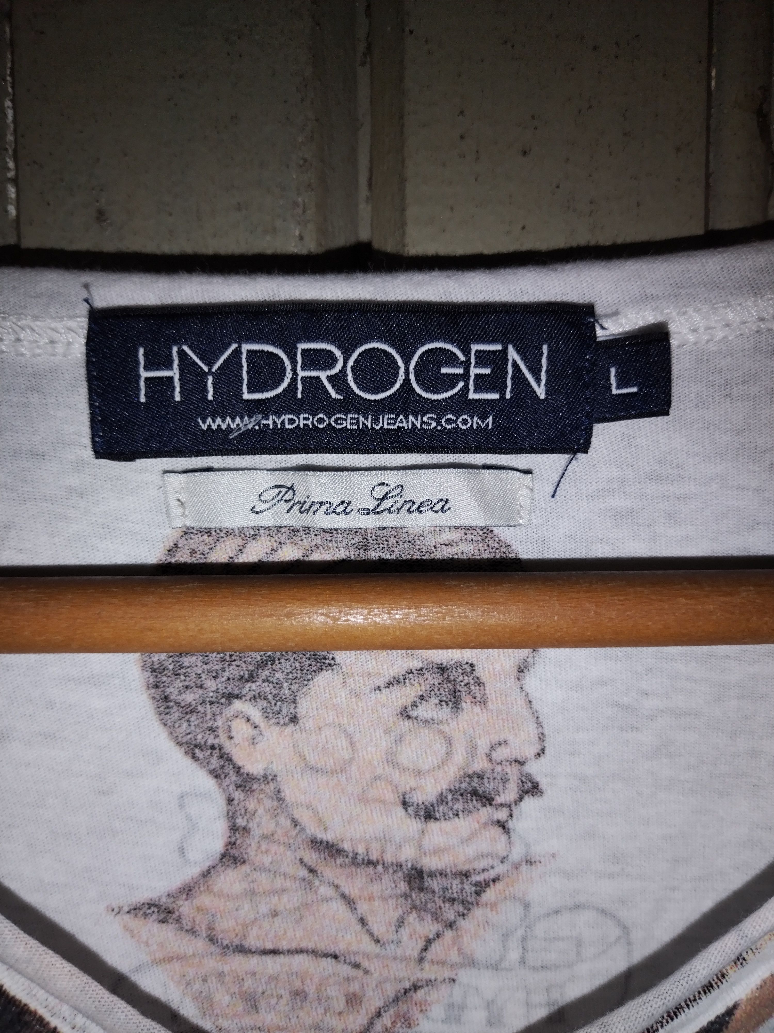 HYDROGEN Vintage Hydrogen V Neck 90s Tshirt Size US L / EU 52-54 / 3 - 7 Thumbnail