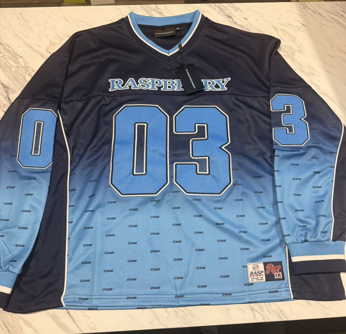 The GV Gallery GV Gallery Raspberry Hills Legend Jersey Size US XXL / EU 58 / 5 - 1 Thumbnail