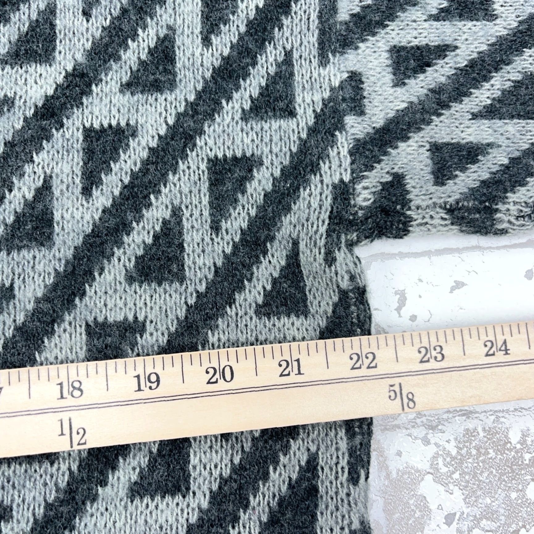 Vintage VINTAGE Potomac Geometric Knit Grandpa Sweater Men L Gray Crew Neck Pullover Heavyweight 80s 90s Golf Cosby Streetwear Mens Size US L / EU 52-54 / 3 - 7 Thumbnail