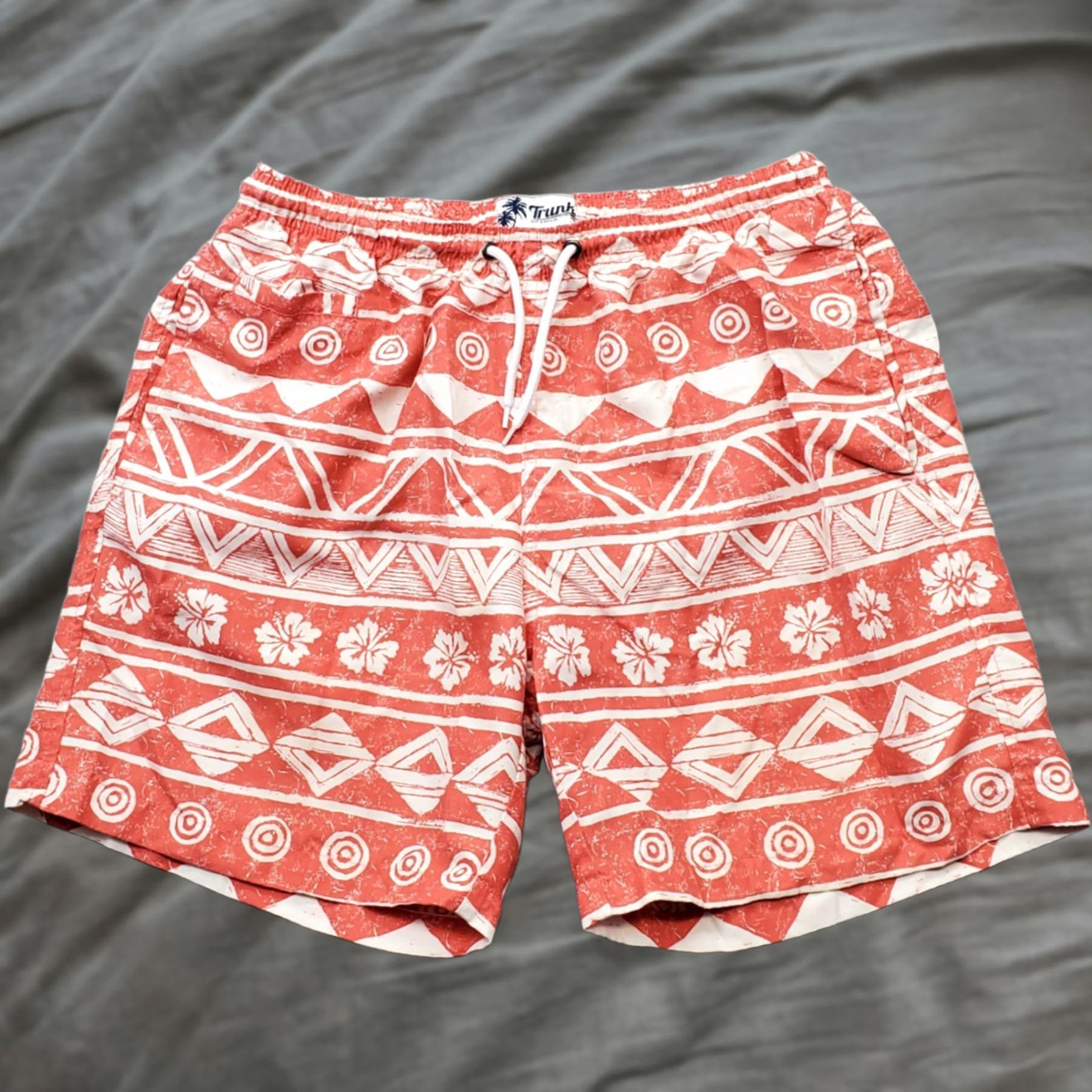 Vintage Trunks Mens Board Shorts Shirt? No, Trunks Mens Board Shorts Multi Aztec Lined Drawstring Surfing Aztec Print M Size US 31 - 1 Thumbnail