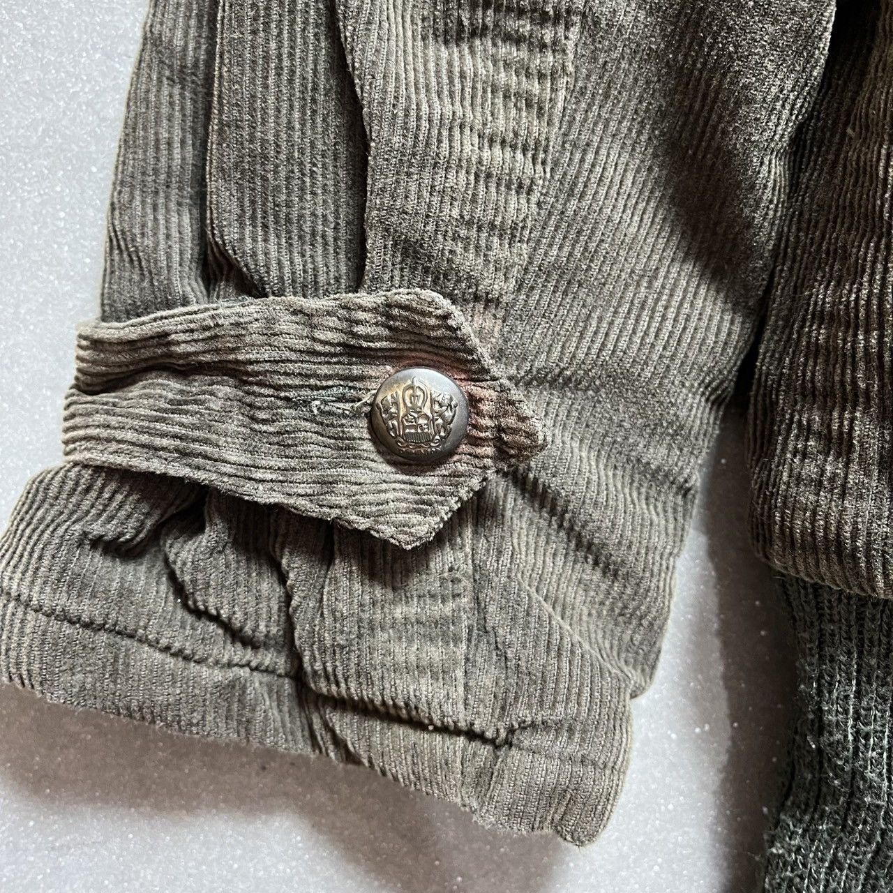 Japanese Brand Japanese Brand Corduroy Cargo Jacket Size US M / EU 48-50 / 2 - 13 Thumbnail