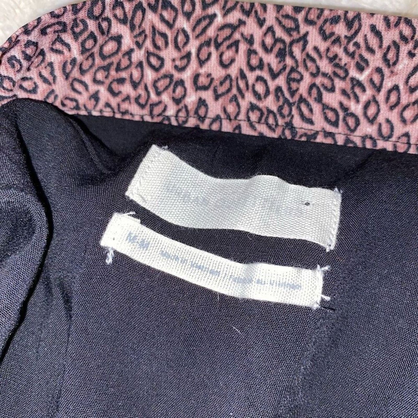 Urban Outfitters Urban Outfitters Pink Animal Print Pleated Mini Skirt | Sz M Size 27" / US 4 / IT 40 - 7 Thumbnail