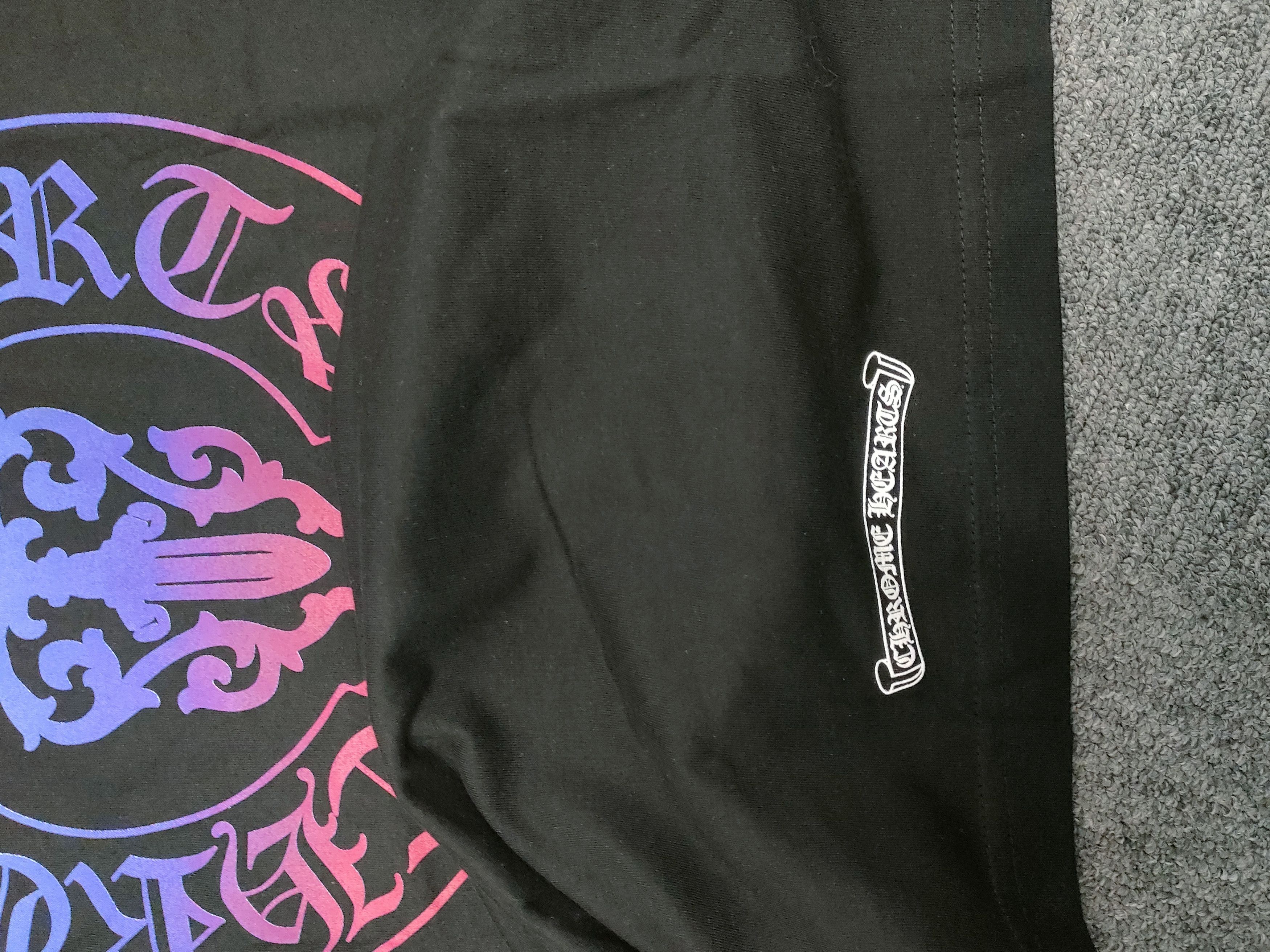 Chrome Hearts Chrome Hearts Gradient Dagger Horseshoe Long Sleeve Tee Size US XL / EU 56 / 4 - 4 Thumbnail