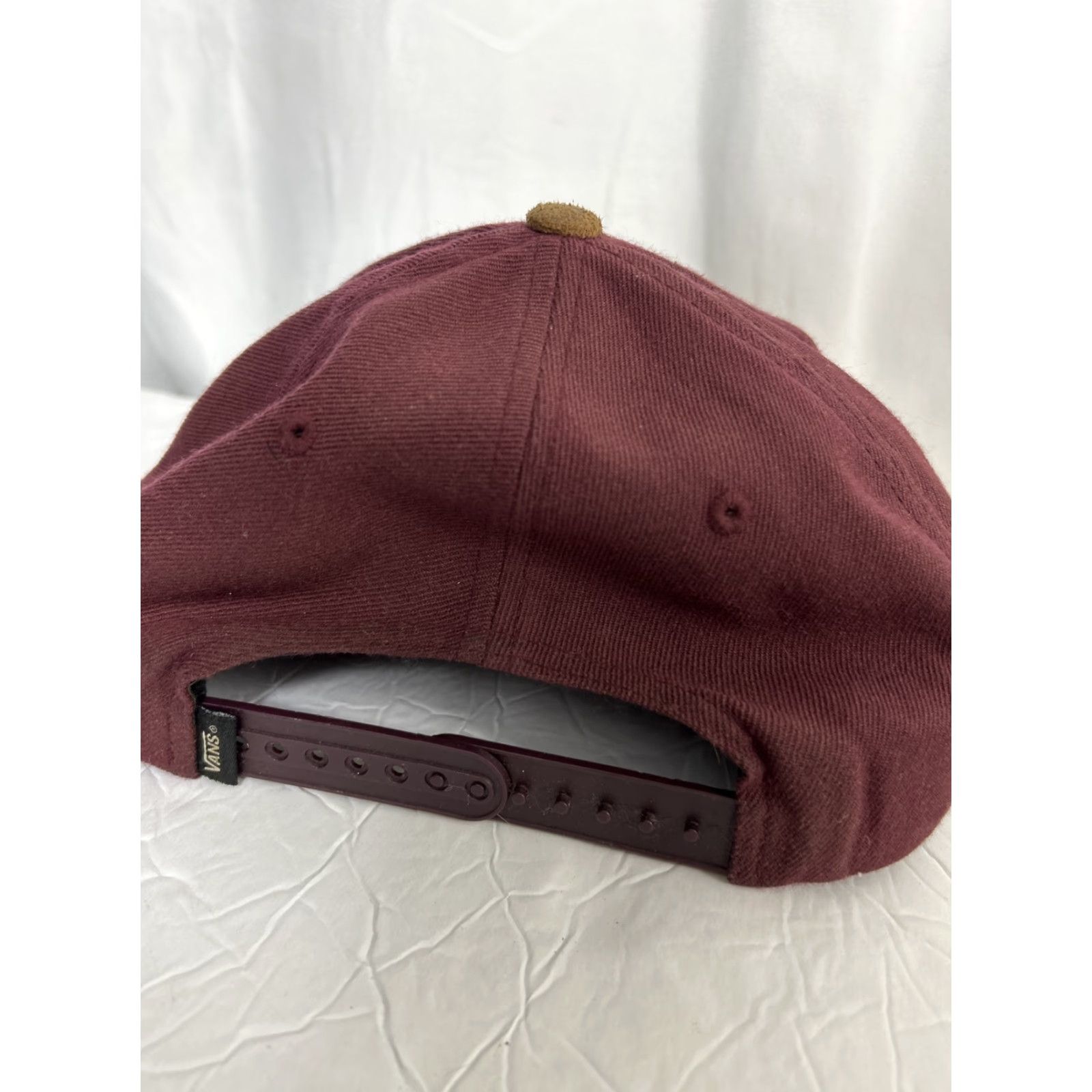 Vans VANS SnapBack Hat Unisex Adults One Size Maroon Brown Leather Bill Adjustable Red Size ONE SIZE - 6 Thumbnail