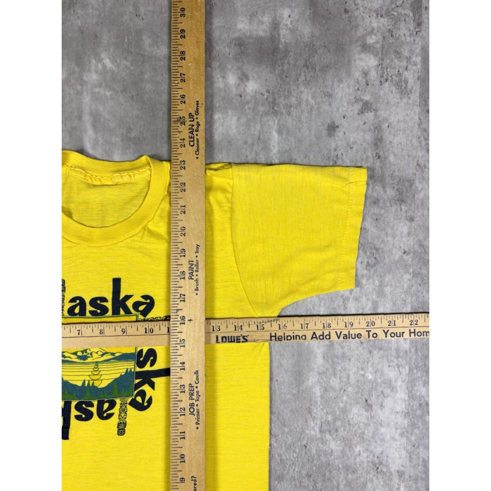 Fruit Of The Loom VINTAGE Fruit of the Loom Shirt 70s Alaska Nature Graphic Tee S Yellow Cotton Mens Short Sleeve Crew Neck History 80s 90s Nature Graphic VINTAGE Size US S / EU 44-46 / 1 - 5 Thumbnail