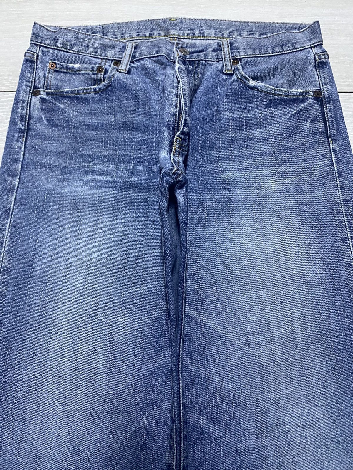 Uniqlo Vintage Japanese Brand Uniqlo S003 Faded Wash Baggy Jeans Size US 33 - 3 Thumbnail