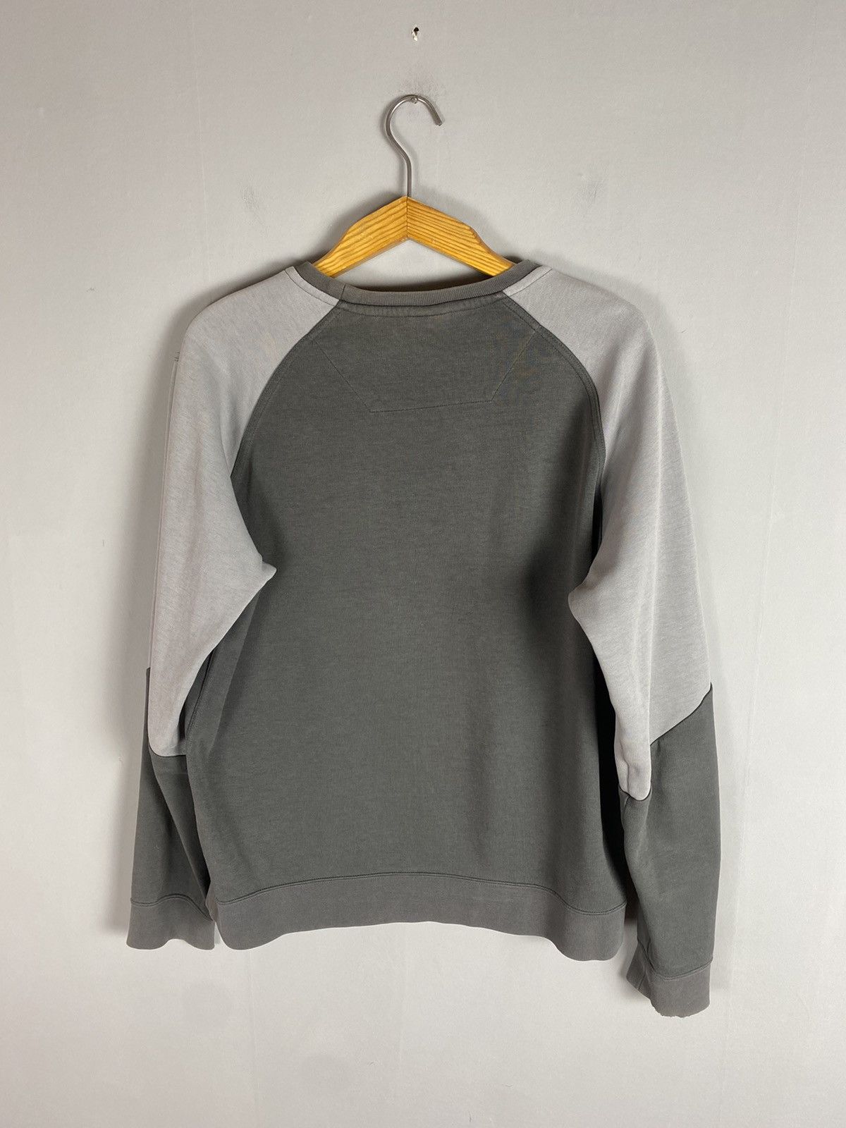 Nike × Vintage Vintage Nike sweatshirt Size US M / EU 48-50 / 2 - 7 Thumbnail