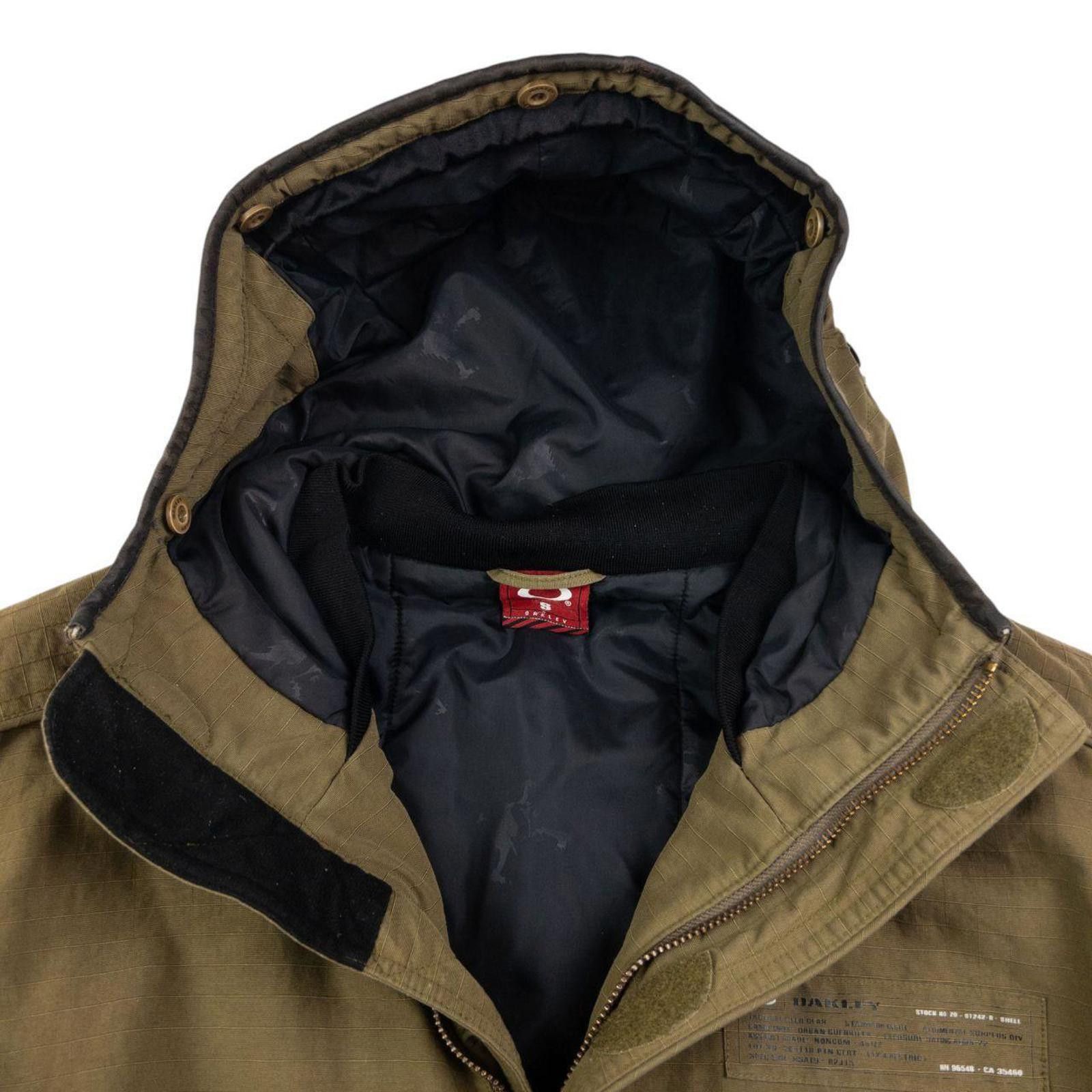 Oakley Vintage Oakley Laser-Cut Zip Up Jacket Size L Size US L / EU 52-54 / 3 - 5 Thumbnail