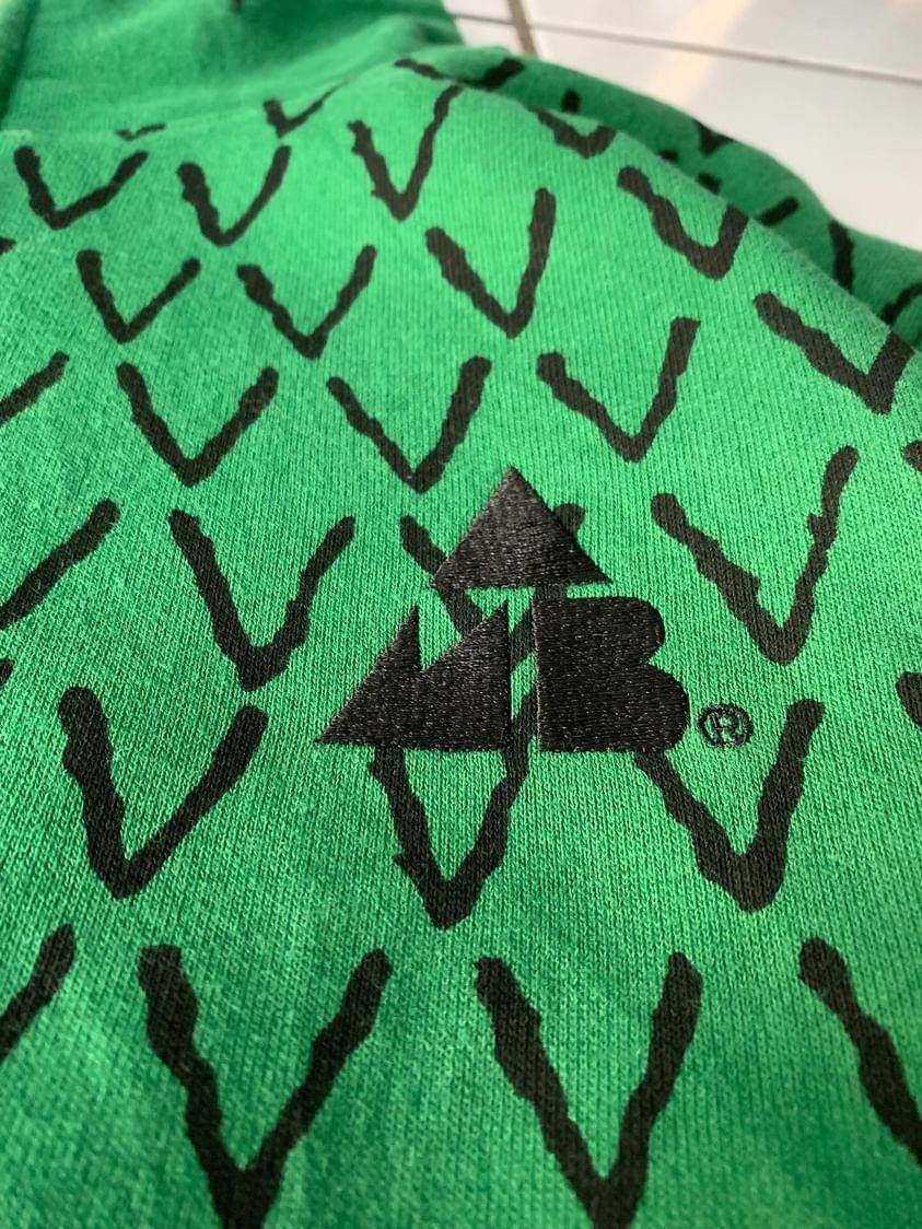 Ambush Design × Bape 2010 Bape x Ambush Half Shark Alligator Full Zip Hoodie Size US M / EU 48-50 / 2 - 6 Thumbnail