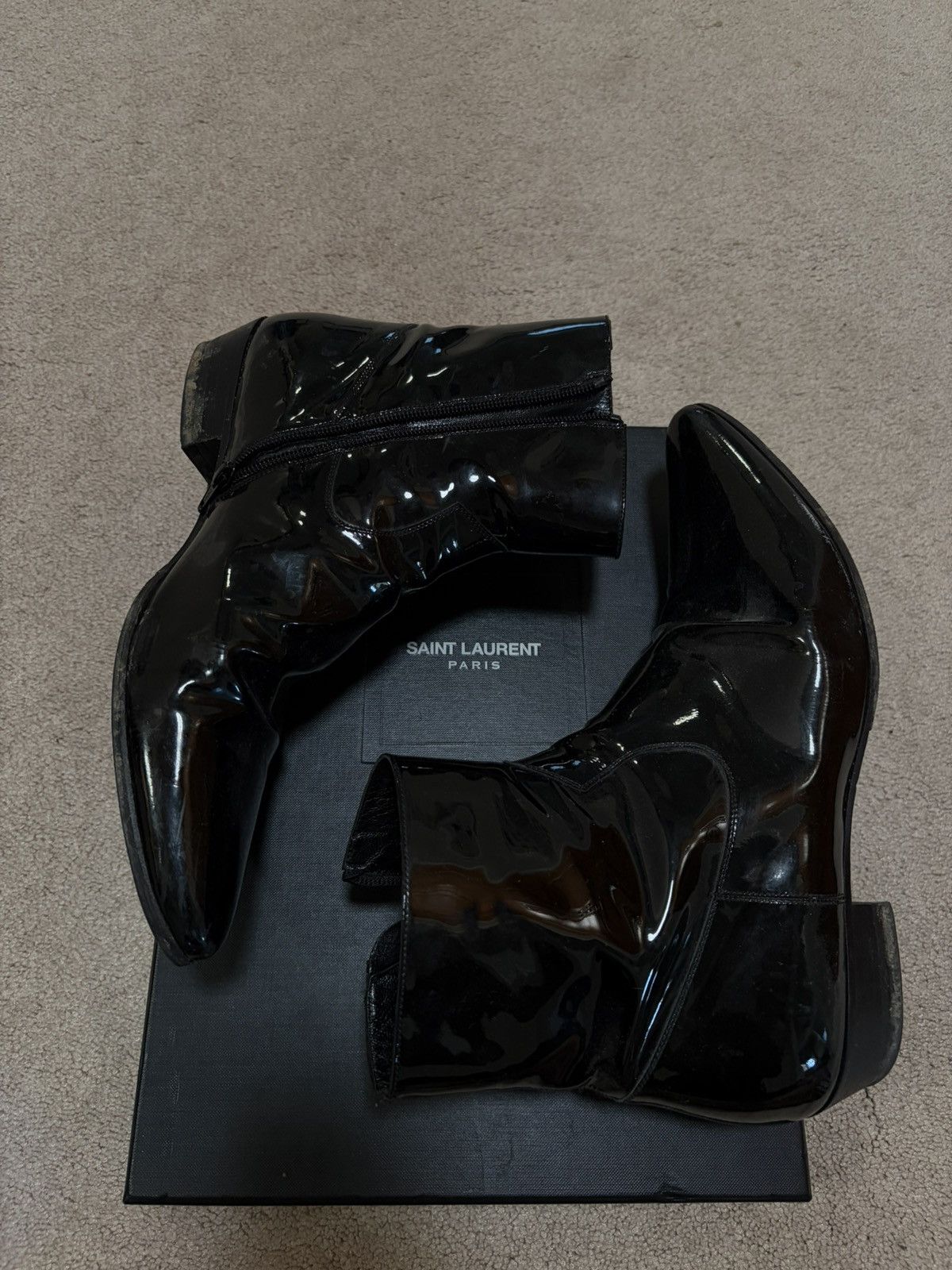 Saint Laurent Paris Saint Laurent Patent Leather Devon boots Size US 10.5 / EU 43-44 - 3 Thumbnail