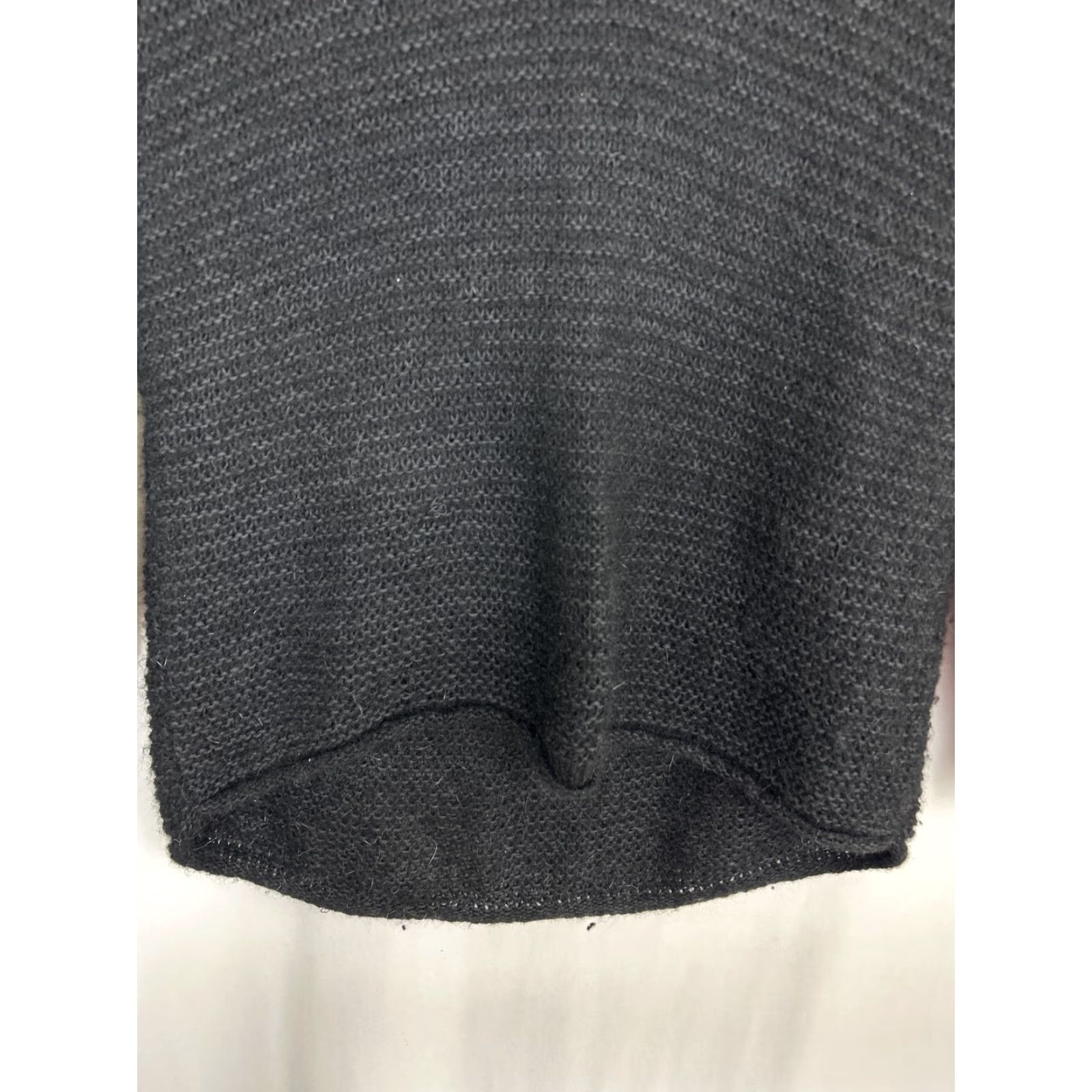 Free People Free People Womens XS Knit Sweater Black Oversized Boho Knit Pullover Warm Casual Womens XS Black Bohemian Size XS / US 0-2 / IT 36-38 - 7 Thumbnail