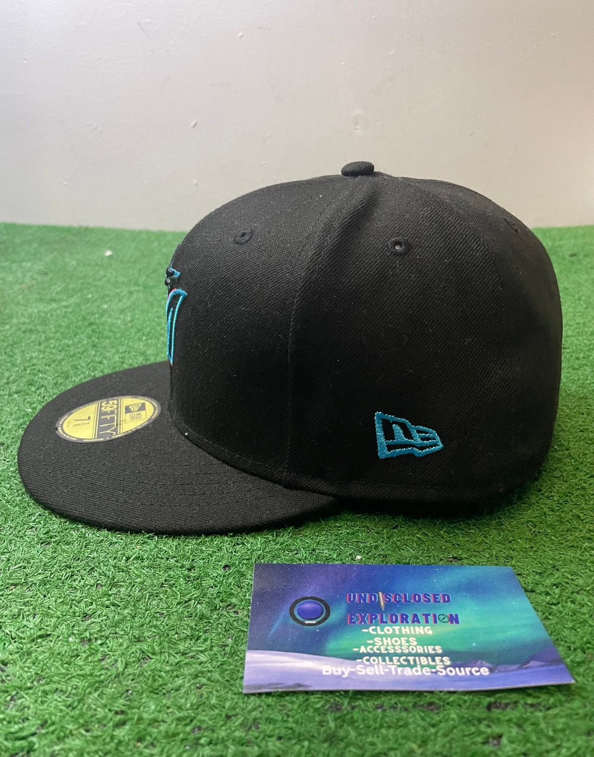 New Era Miami Marlins black fitted new era hat Size ONE SIZE - 3 Thumbnail