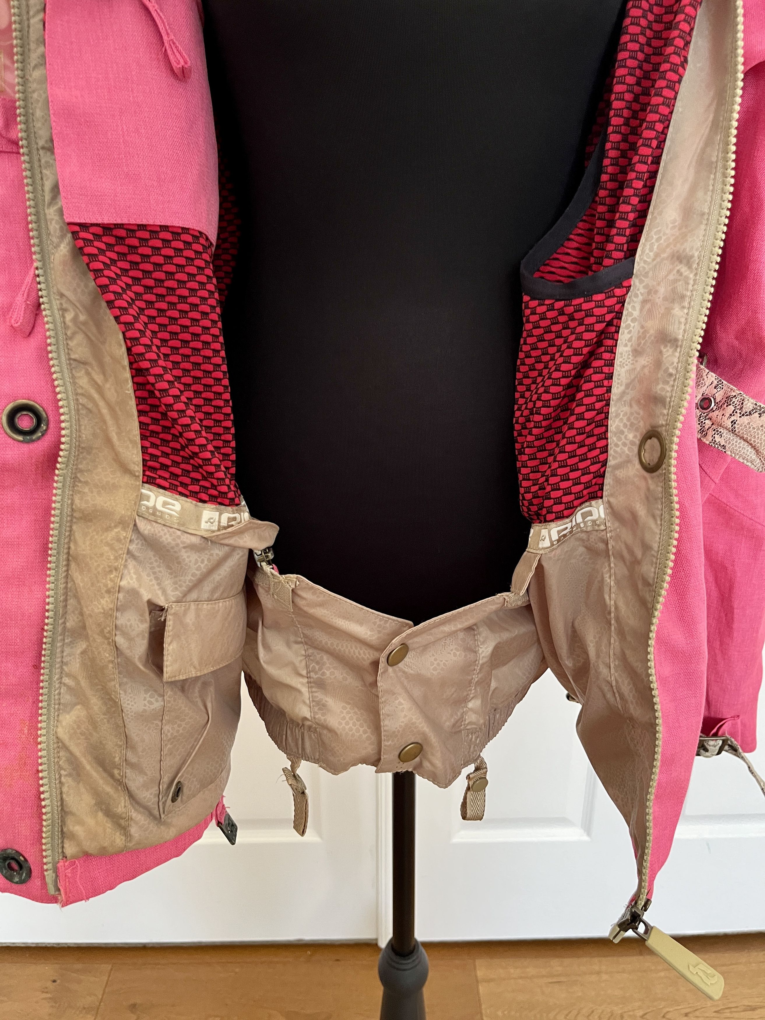 Vintage Vintage Ride Snowboards Priscilla LeVac Pro Shell Jacket Size M / US 6-8 / IT 42-44 - 16 Thumbnail