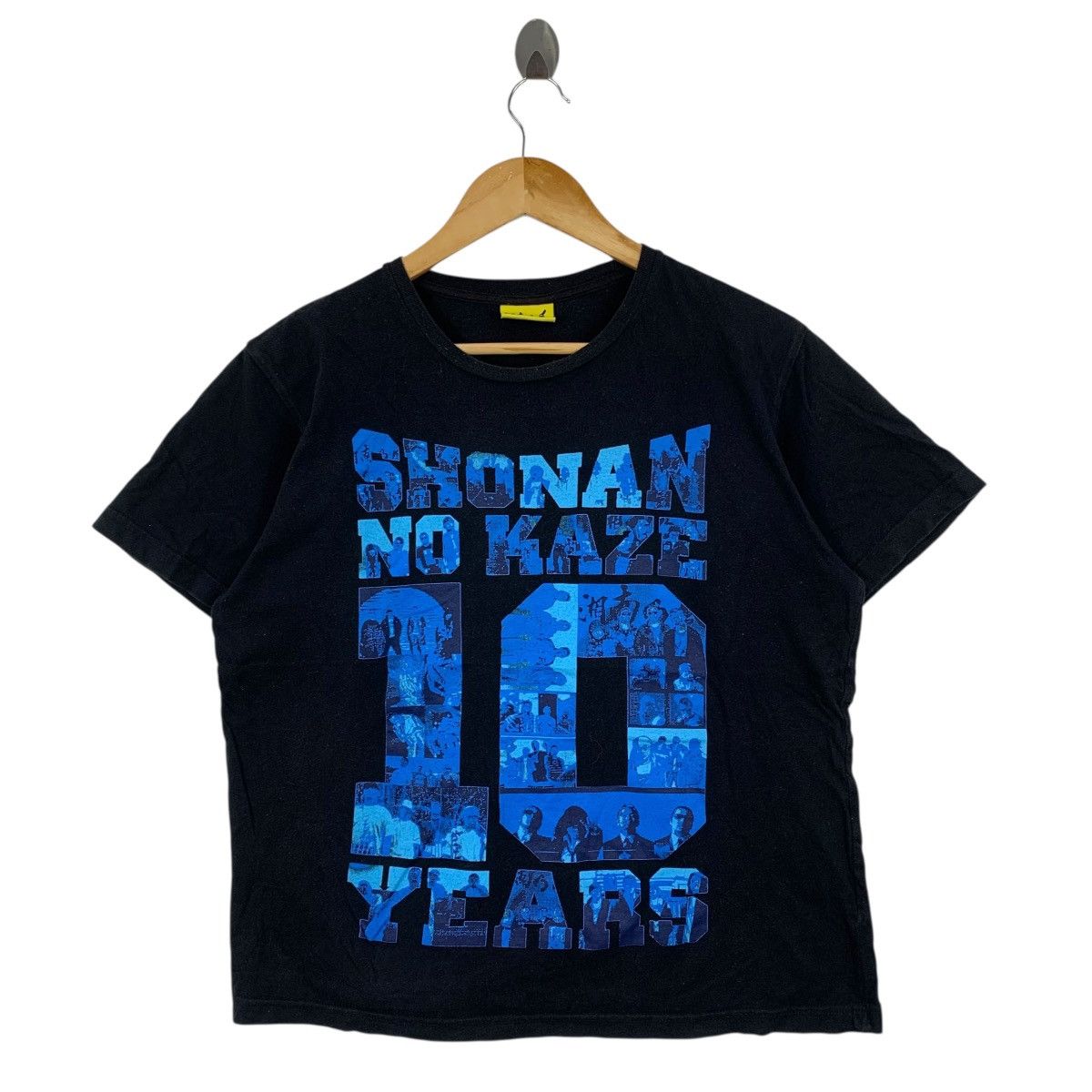 Japanese Brand Vintage SHONAN NO KAZE 10 Years Japan Band Tshirt Size US L / EU 52-54 / 3 - 1 Thumbnail