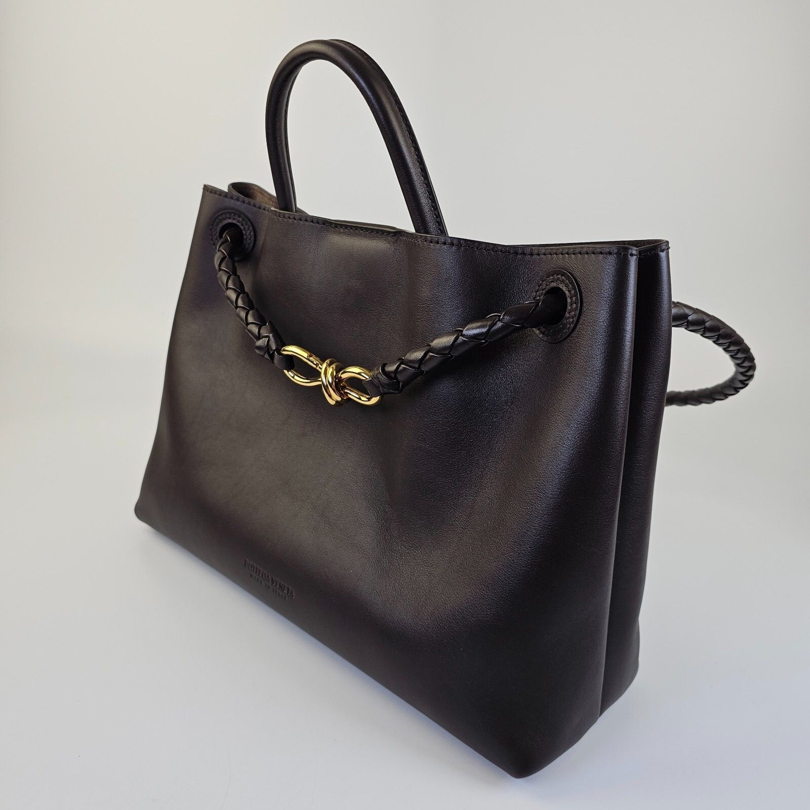 Bottega Veneta BOTTEGA VENETA Andiamo Medium $5700 Fondant Silky Leather To Size ONE SIZE - 3 Thumbnail