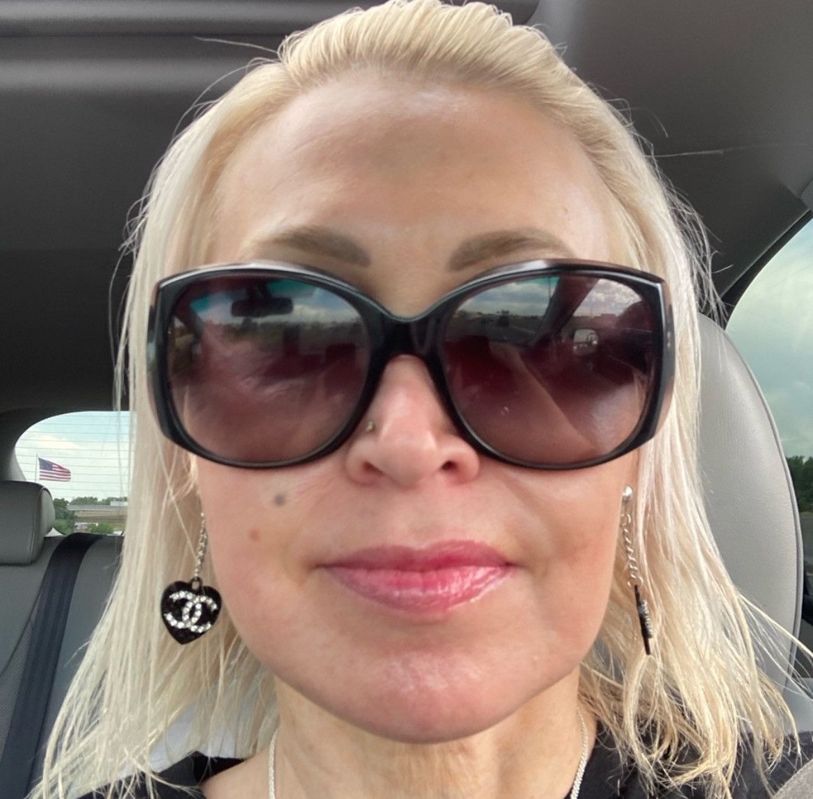 Chanel Authentic CHANEL 5183 501/3C Sunglasses Black/PearlCC Size ONE SIZE - 5 Thumbnail