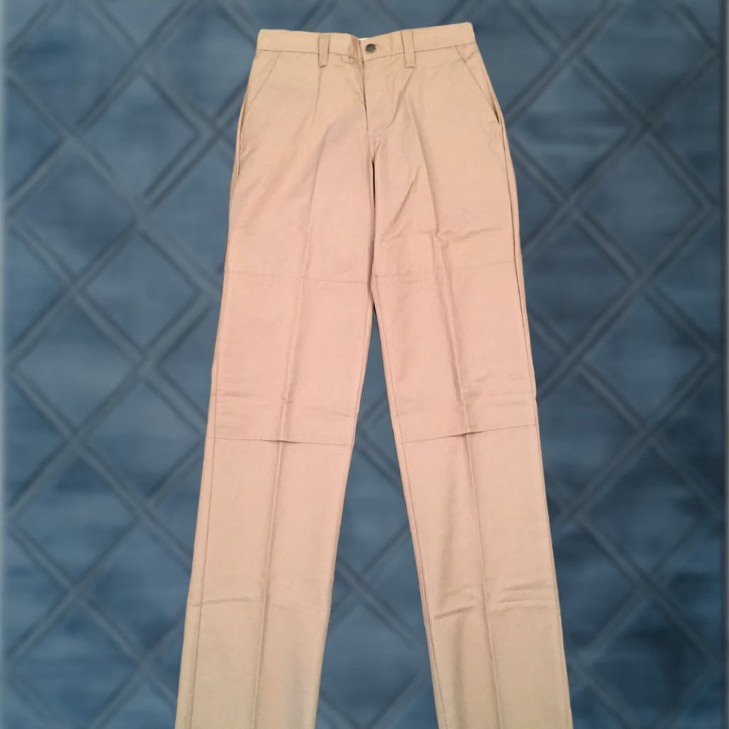 Dickies Dickies Pants Mens 30 Beige Flat Front Chino Straight Leg Workwear Regular Inseam 38in Size 30 Pants Mens Beige Dickies Unfinished Hem New Size US 30 / EU 46 - 1 Thumbnail
