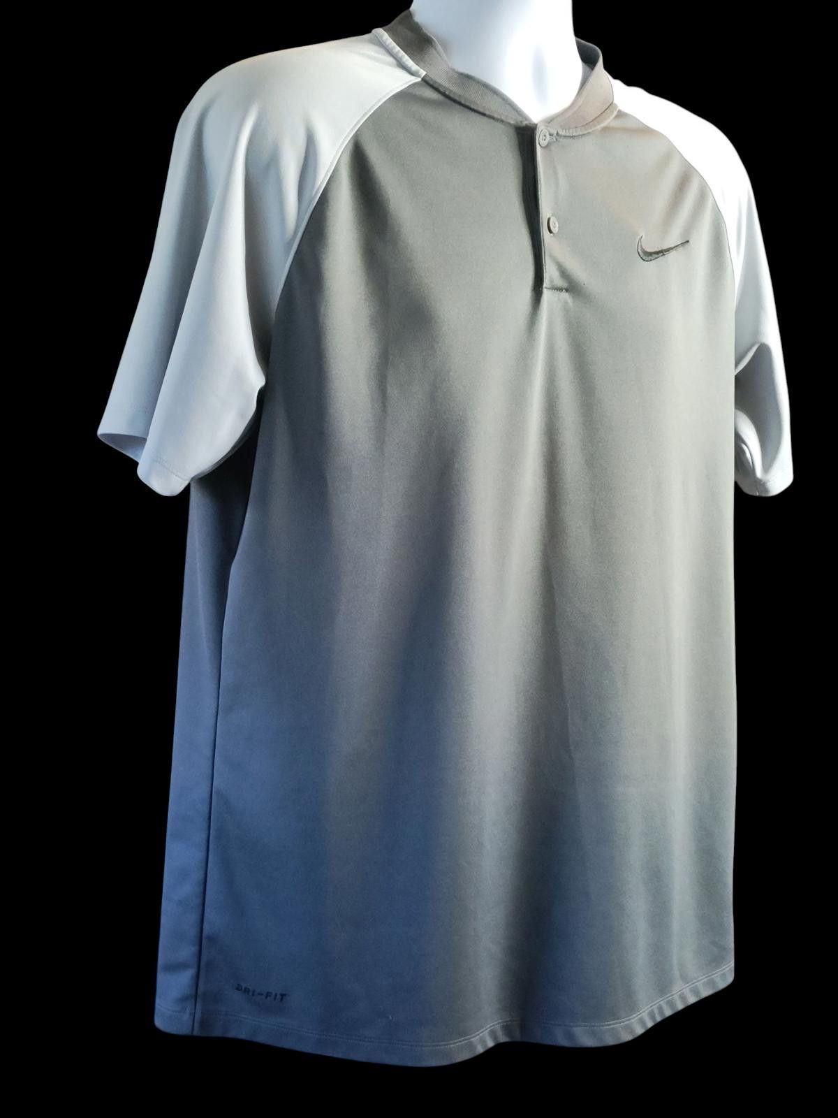 Nike Nike Men's Short Sleeve Activewear Henley T-Shirt Size US M / EU 48-50 / 2 - 4 Thumbnail