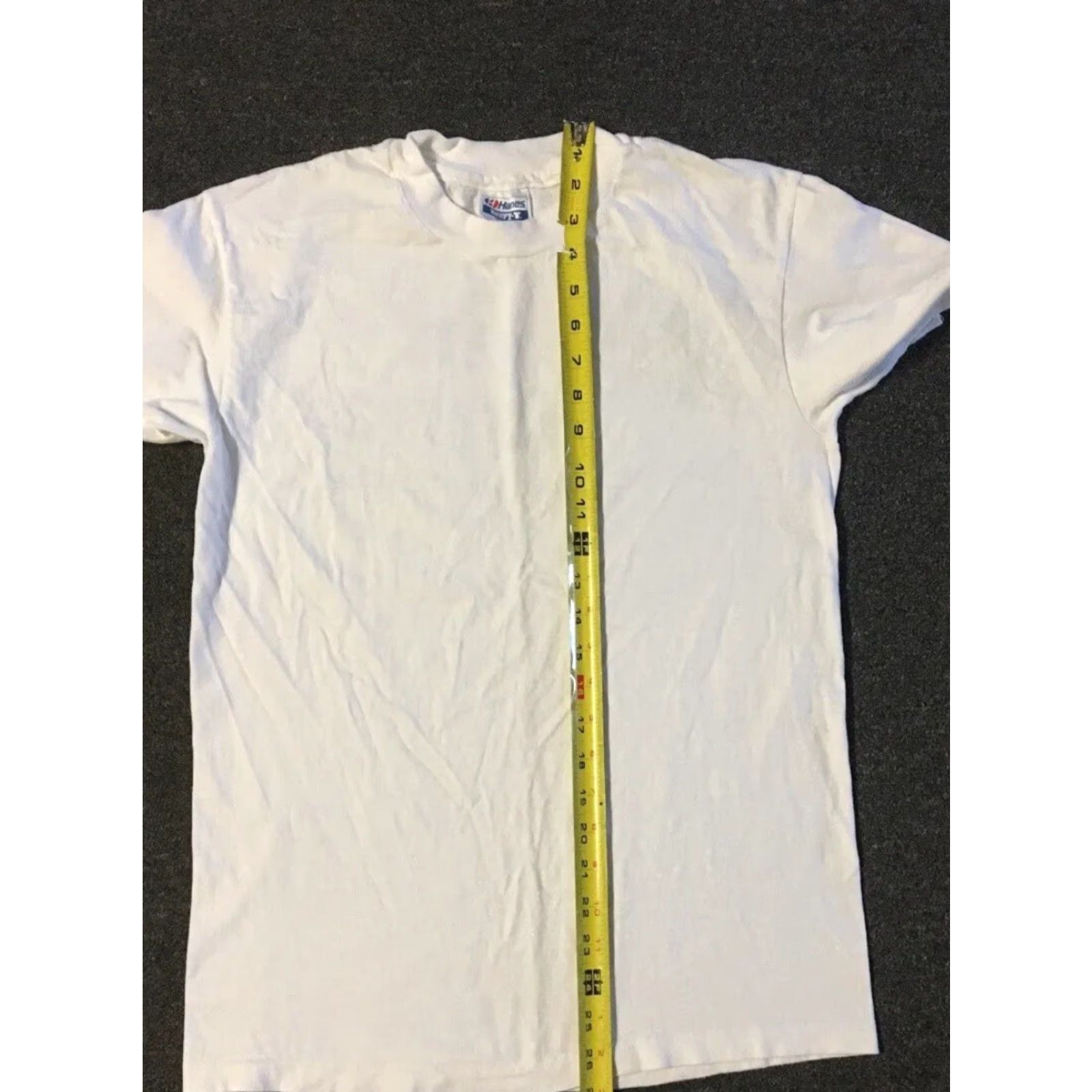 Apple VINTAGE Allied Signal Aerospace Shirt S White Cotton T-Shirt Mens 90s Grunge Vaporwave Jet Electronics California USA Motorola Verizon Verizon? Size US S / EU 44-46 / 1 - 8 Thumbnail