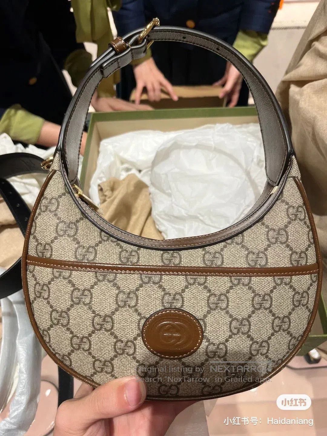 Gucci Gucci GG Monogram Leather Moon Bag. Size ONE SIZE - 6 Thumbnail