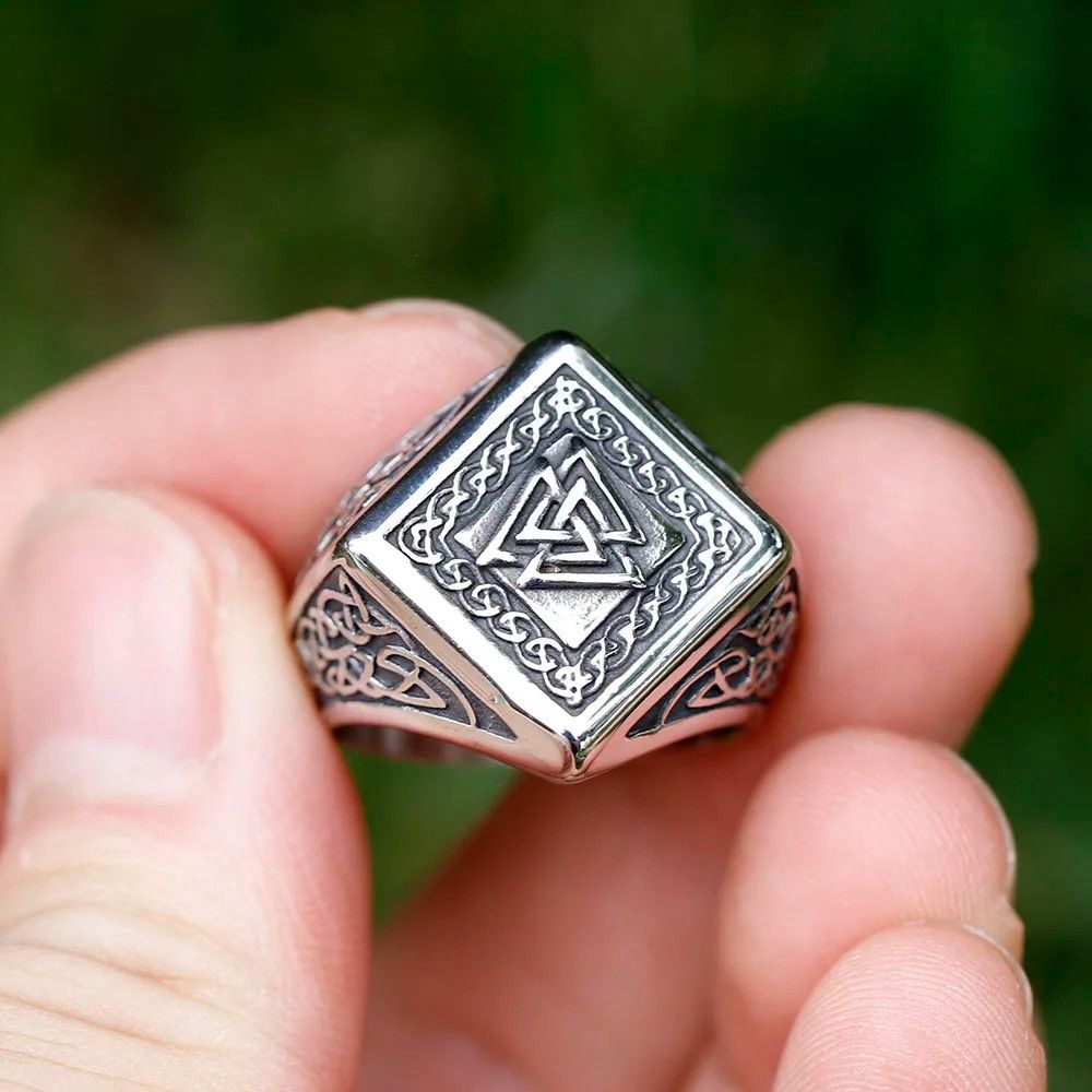 Jewelry Viking Valknut Amulet Ring Streetwear Jewelry Fashion Gift Size ONE SIZE - 1 Thumbnail