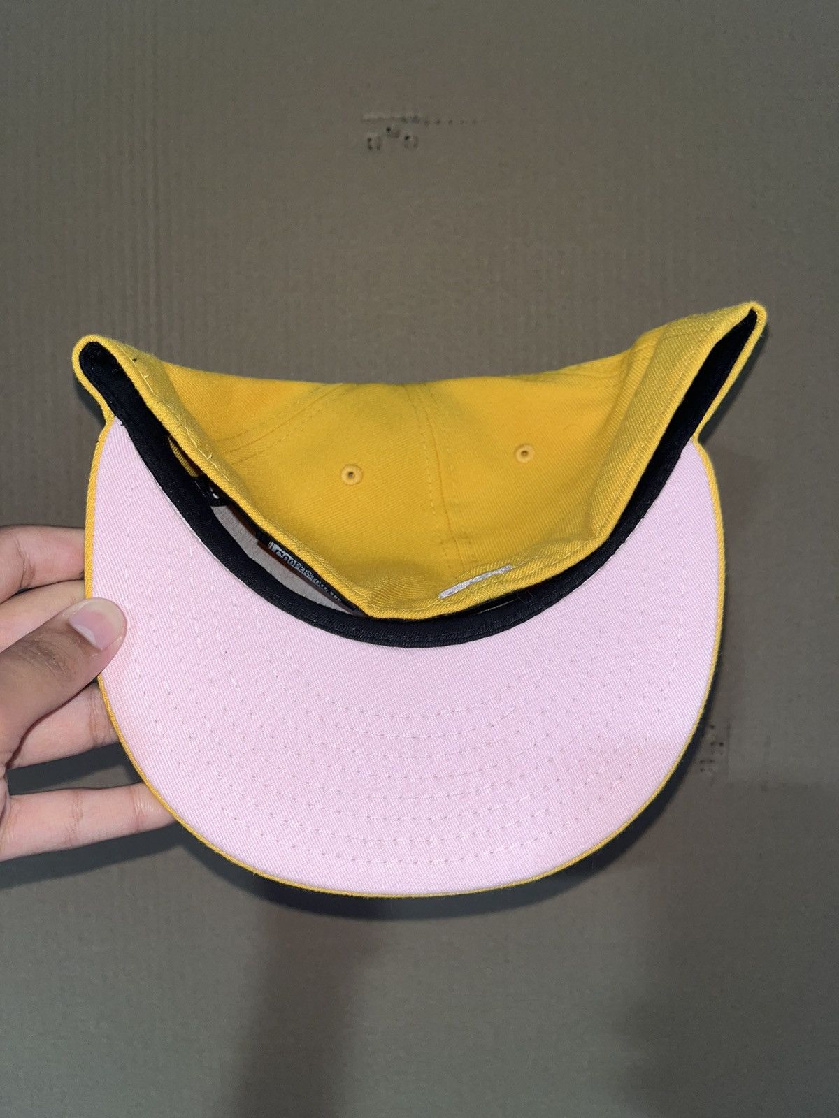 Hat Club Hat Club Philadelphia Phillies pink lemonade 7 5/8 Size ONE SIZE - 3 Thumbnail