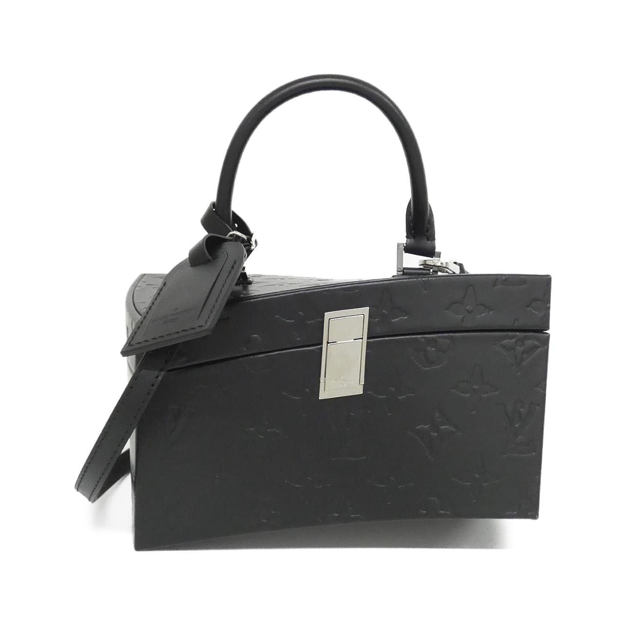 Louis Vuitton Louis Vuitton Louis Vuitton LV×FG Twisted Box Calf Bag Leather Crossbody Bag M11155 DUTY FREE for USA Size ONE SIZE - 1 Thumbnail