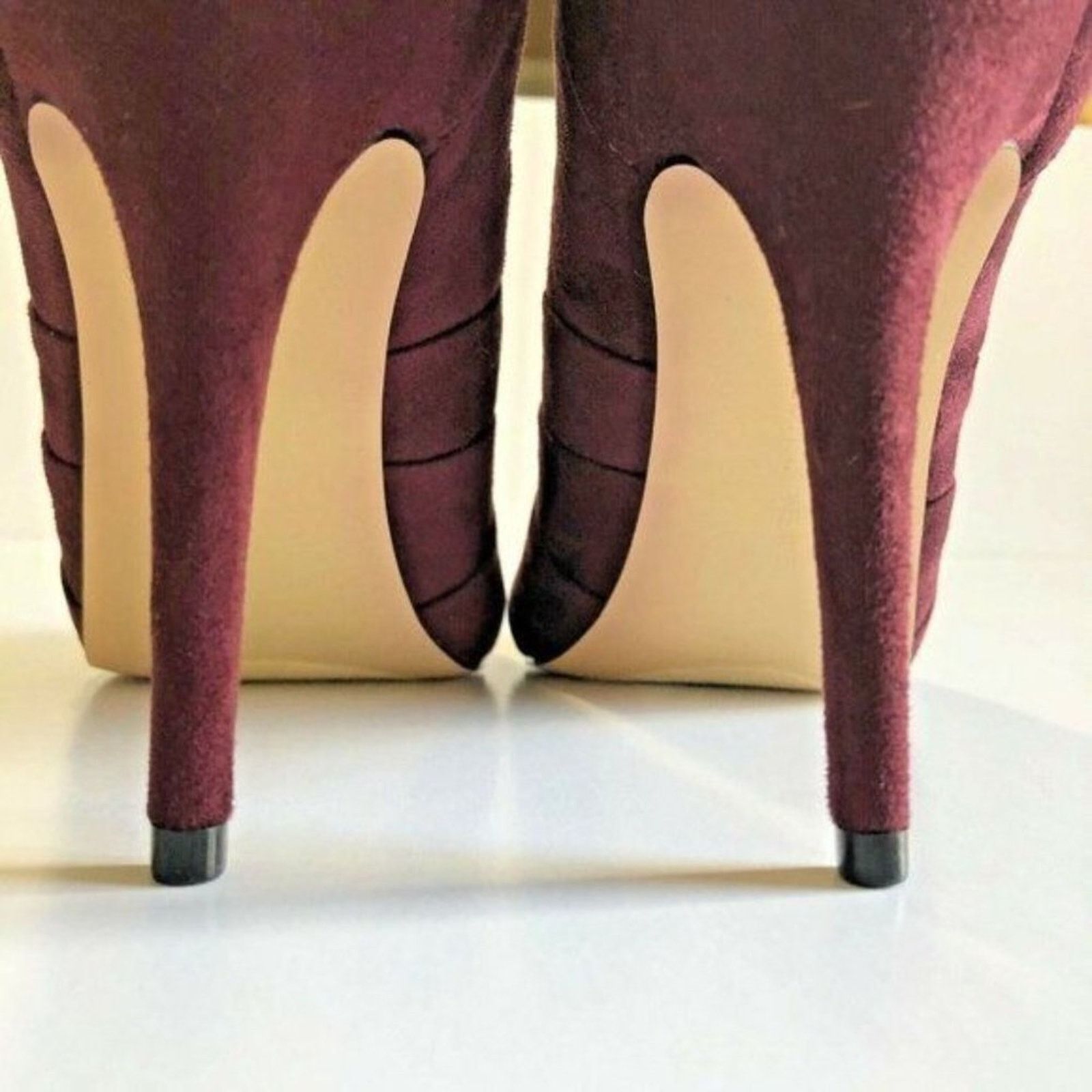 Saks Fifth Avenue Saks 5th Ave Shoes Women 11 M Sueded Heel Booties Ankle Size US 11 / IT 41 - 2 Thumbnail