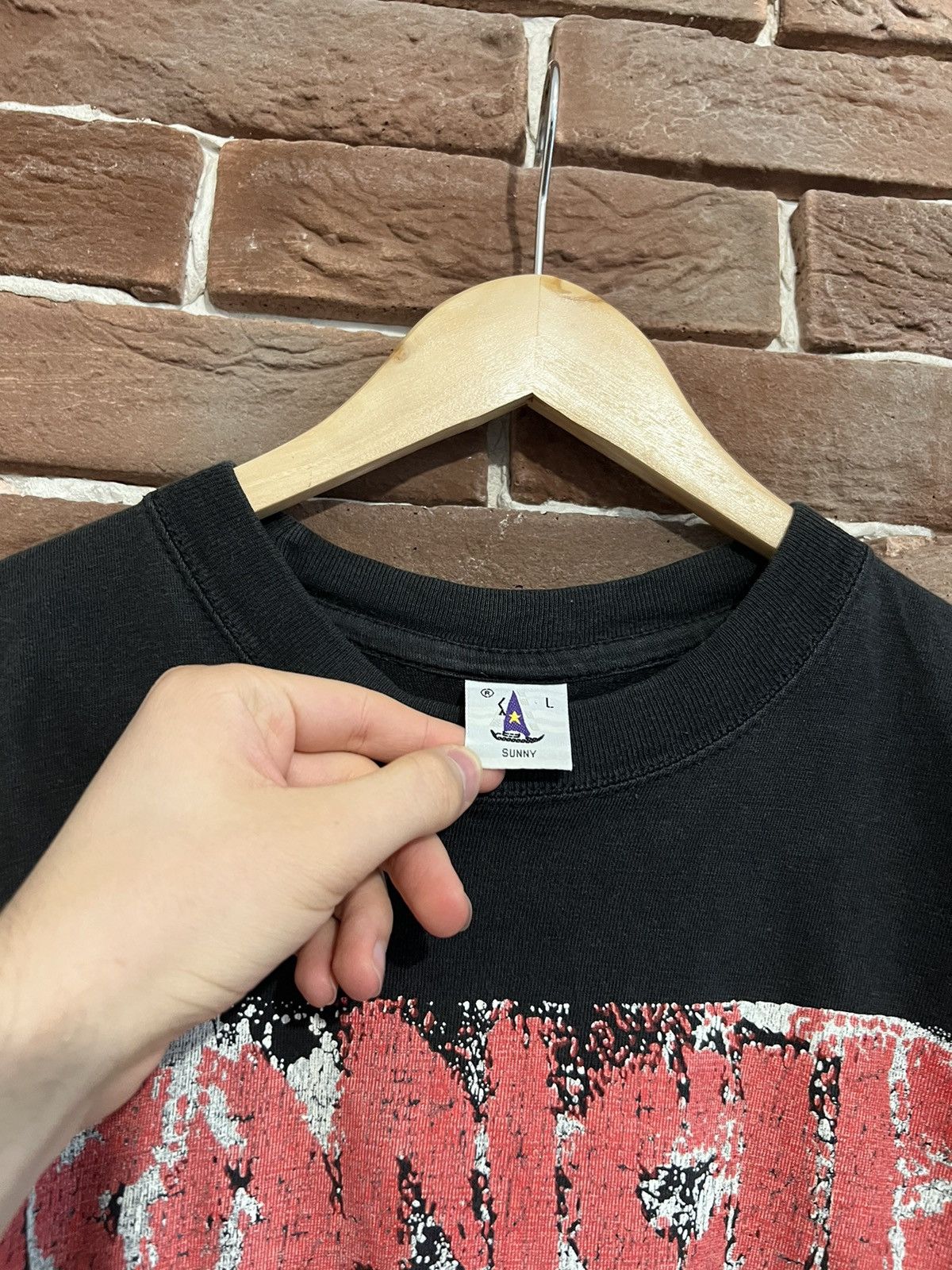 Band Tees Vintage 90s And out Come wolves Punk Band T Shirt Y2K Size US L / EU 52-54 / 3 - 6 Thumbnail