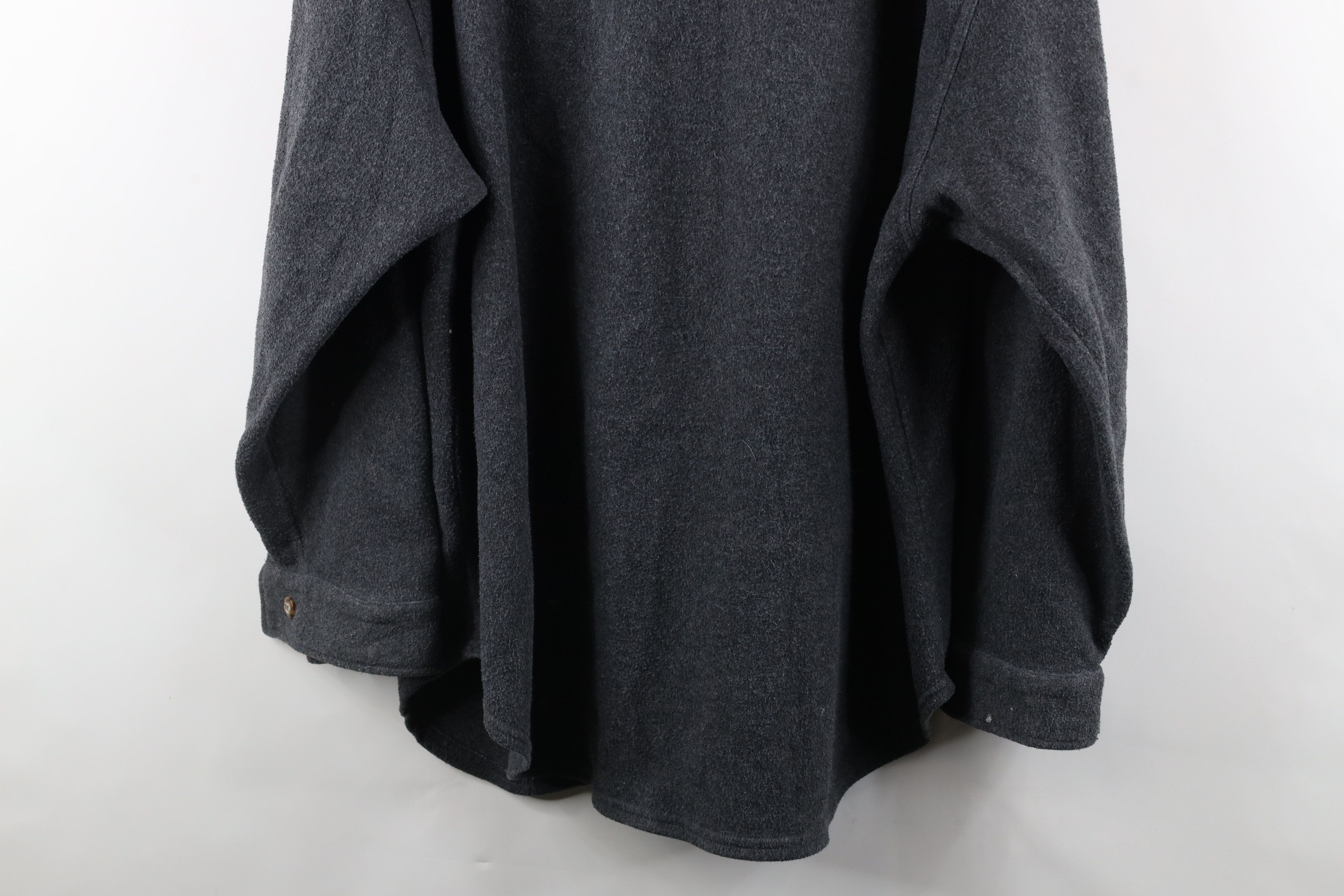 Vintage Vintage 90s Streetwear Fleece Collared Button Shirt Jacket Size US XL / EU 56 / 4 - 17 Thumbnail