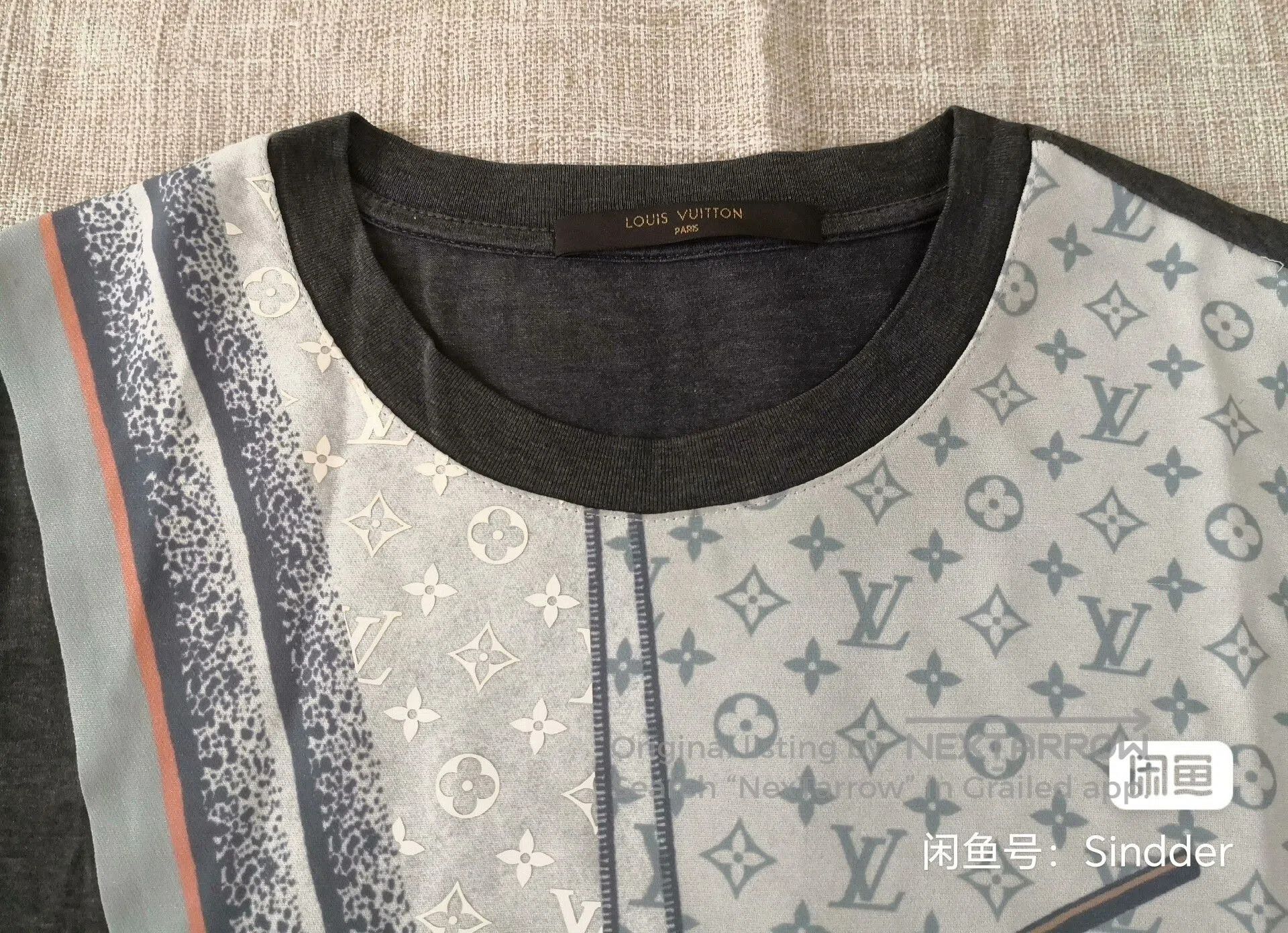 Louis Vuitton Louis Vuitton Men's Monogram Short-Sleeve T-Shirt. Size US S / EU 44-46 / 1 - 2 Thumbnail