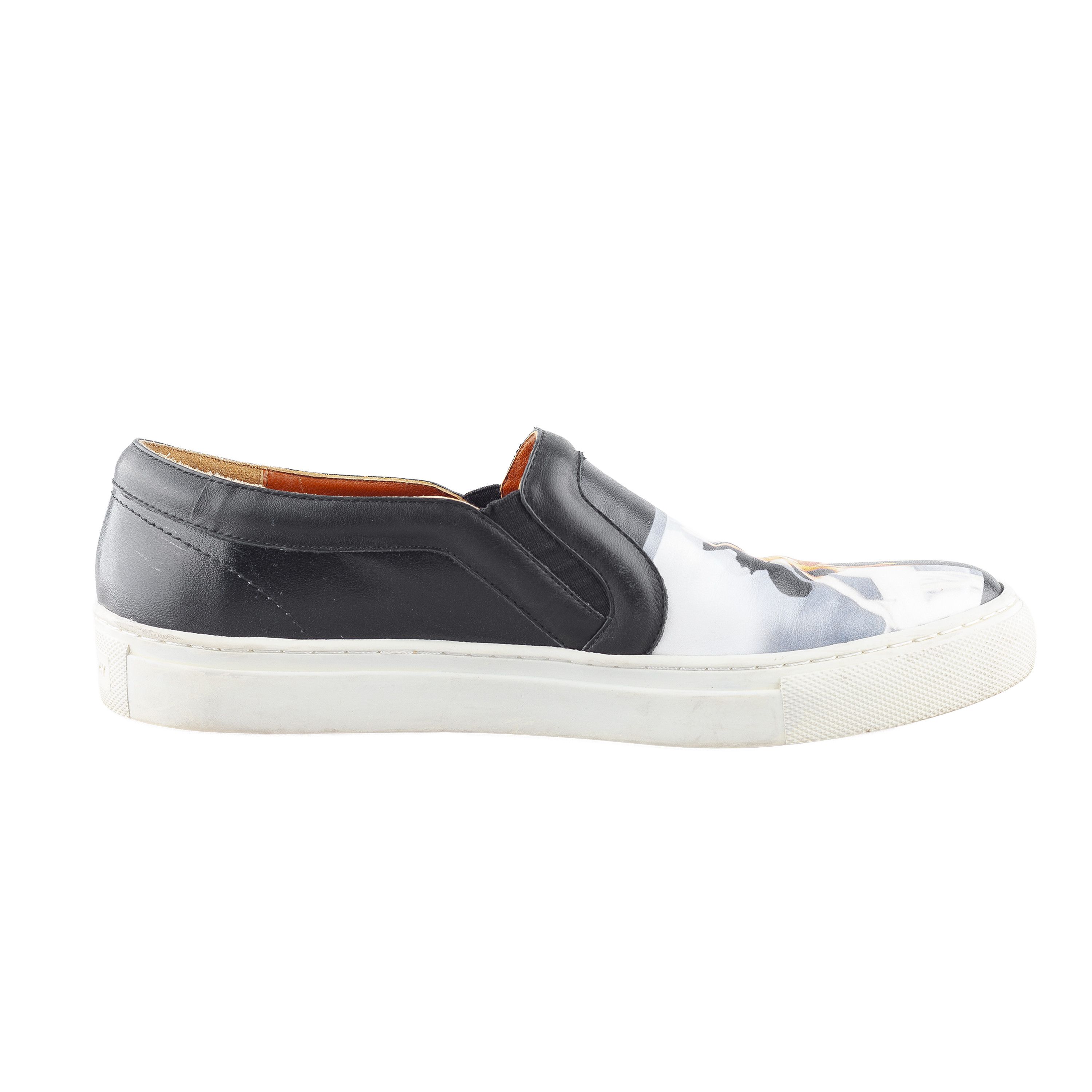 Givenchy Givenchy by Tisci x Disney Bambi Black Leather Slip On Shoes Size US 6 / EU 39 - 7 Thumbnail
