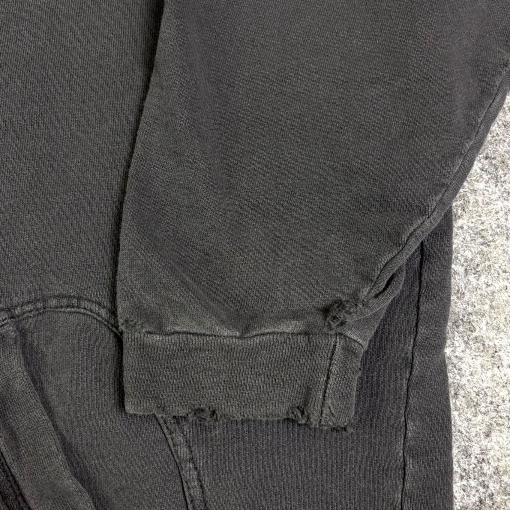 Vintage VINTAGE Princess Collection Shirt XL Black Embroidered Quilted Shoulder Pullover Sweatshirt Faded 90s Grunge Transportation Mens Size US XL / EU 56 / 4 - 7 Thumbnail