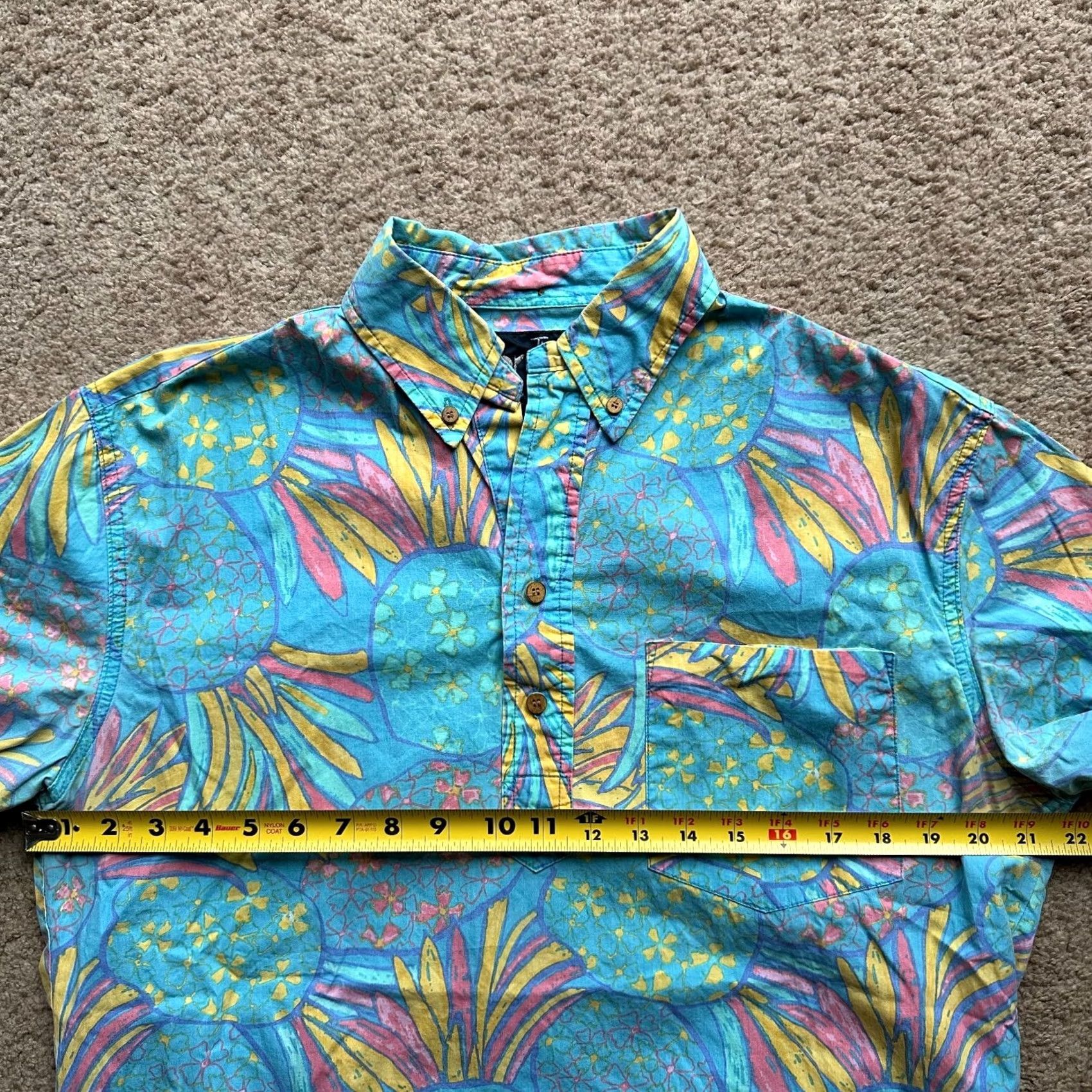 Chubbies Chubbies Button Down Shirt Mens Small Short Sleeve The Nutter Pineapples Bright Size US S / EU 44-46 / 1 - 5 Thumbnail