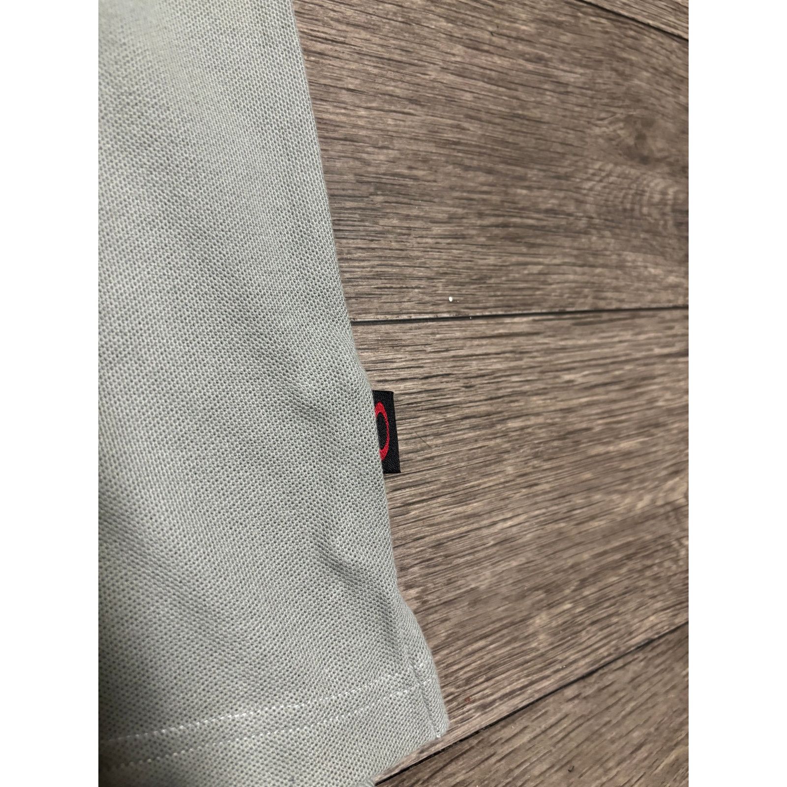 Oakley × Vintage Vintage Oakley Polo Gray Shirt Tee Sz M 00s Size US M / EU 48-50 / 2 - 4 Thumbnail